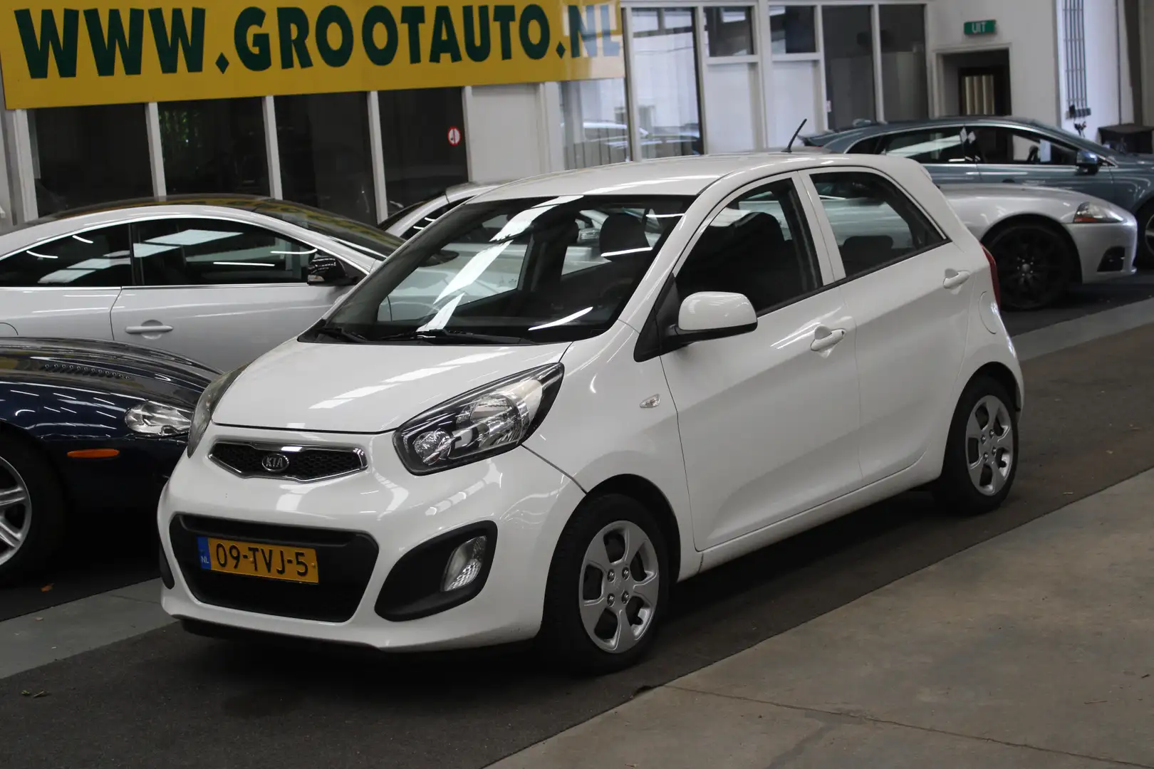 Kia Picanto 1.0 CVVT Comfort Pack Airco, Stuurbekrachtiging Wit - 1