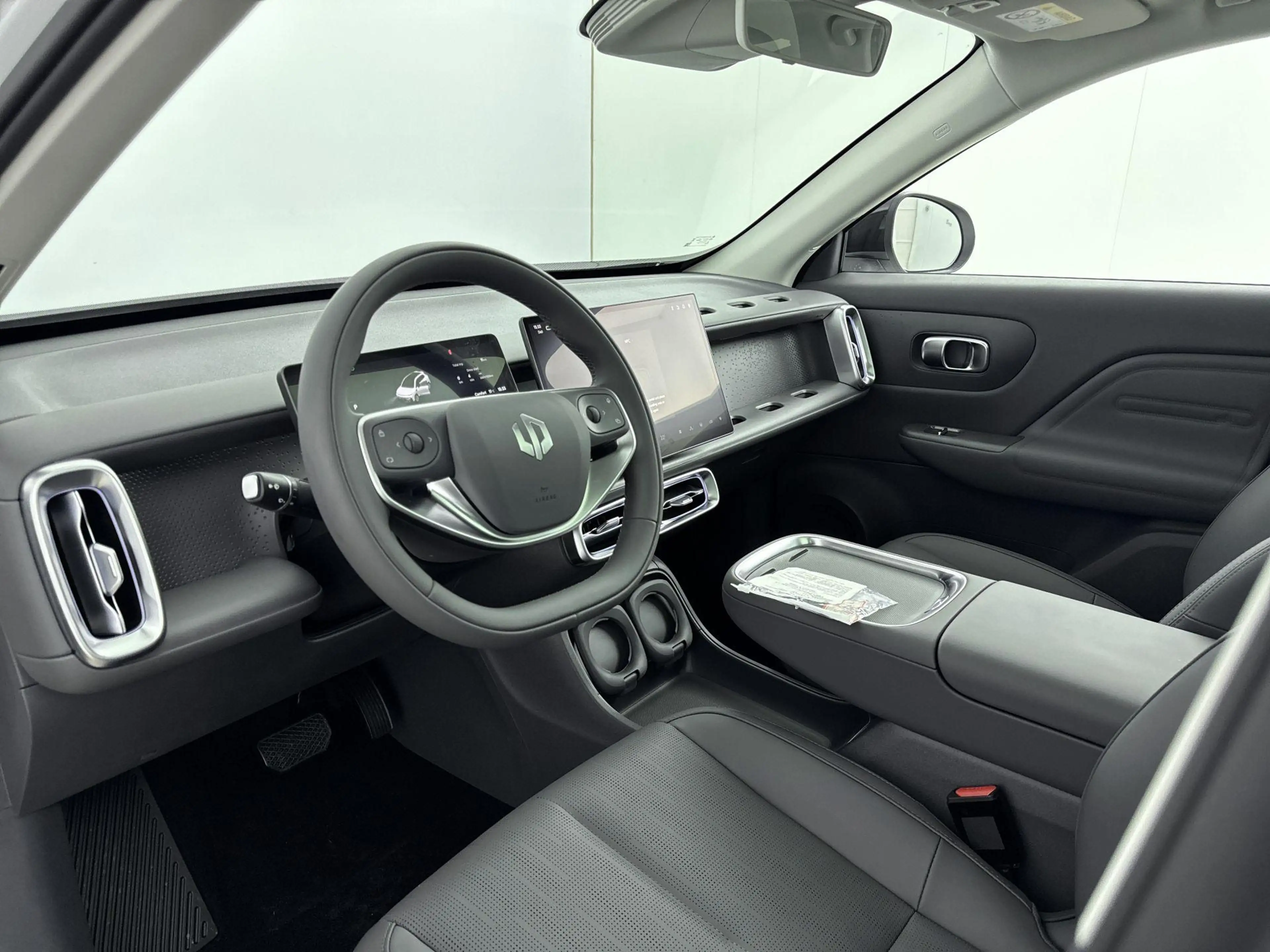 Leapmotor B10 Design ProMax | Navigatie | Camera | Stoel/Stuur V — photo 10
