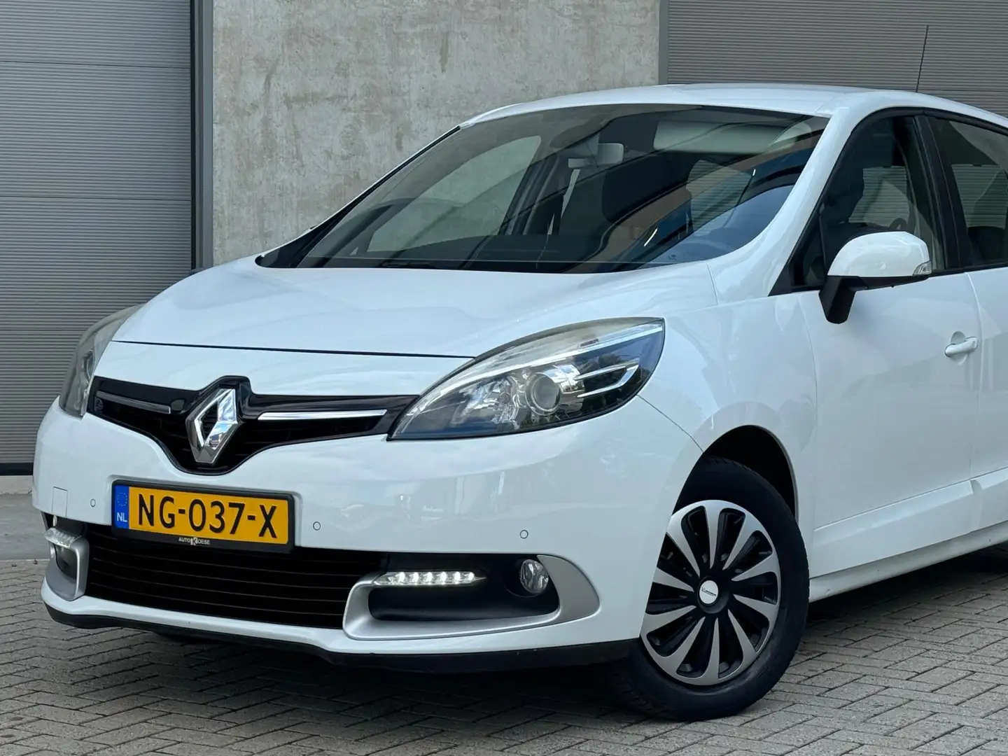 Renault Grand Scenic 1.2 TCE 85KW 7P 2014 Wit CLIMA|NAP|NAVI White - 2