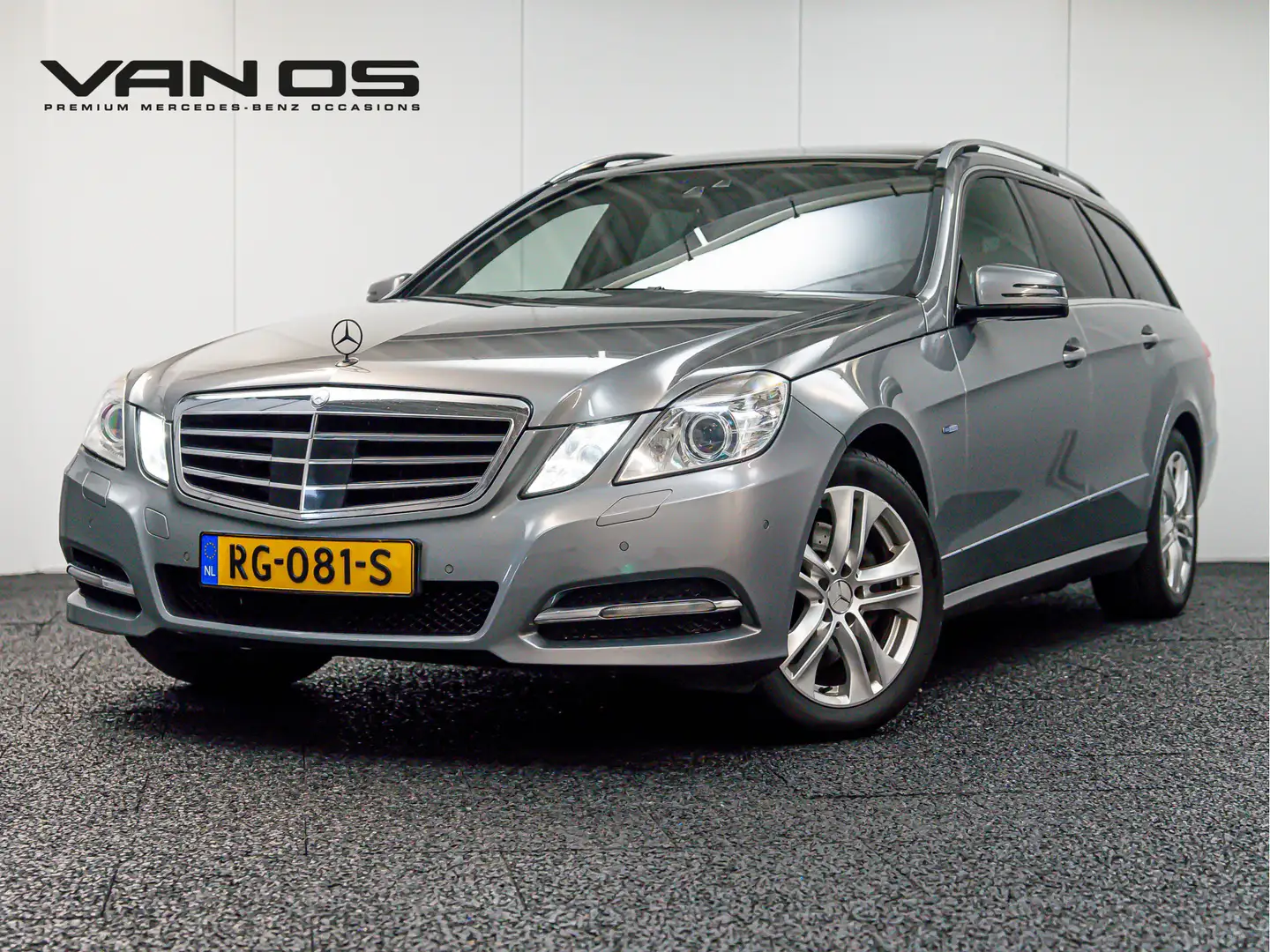 Mercedes-Benz E 350 Estate E CDI 4-Matic Avantgarde Grijs - 1
