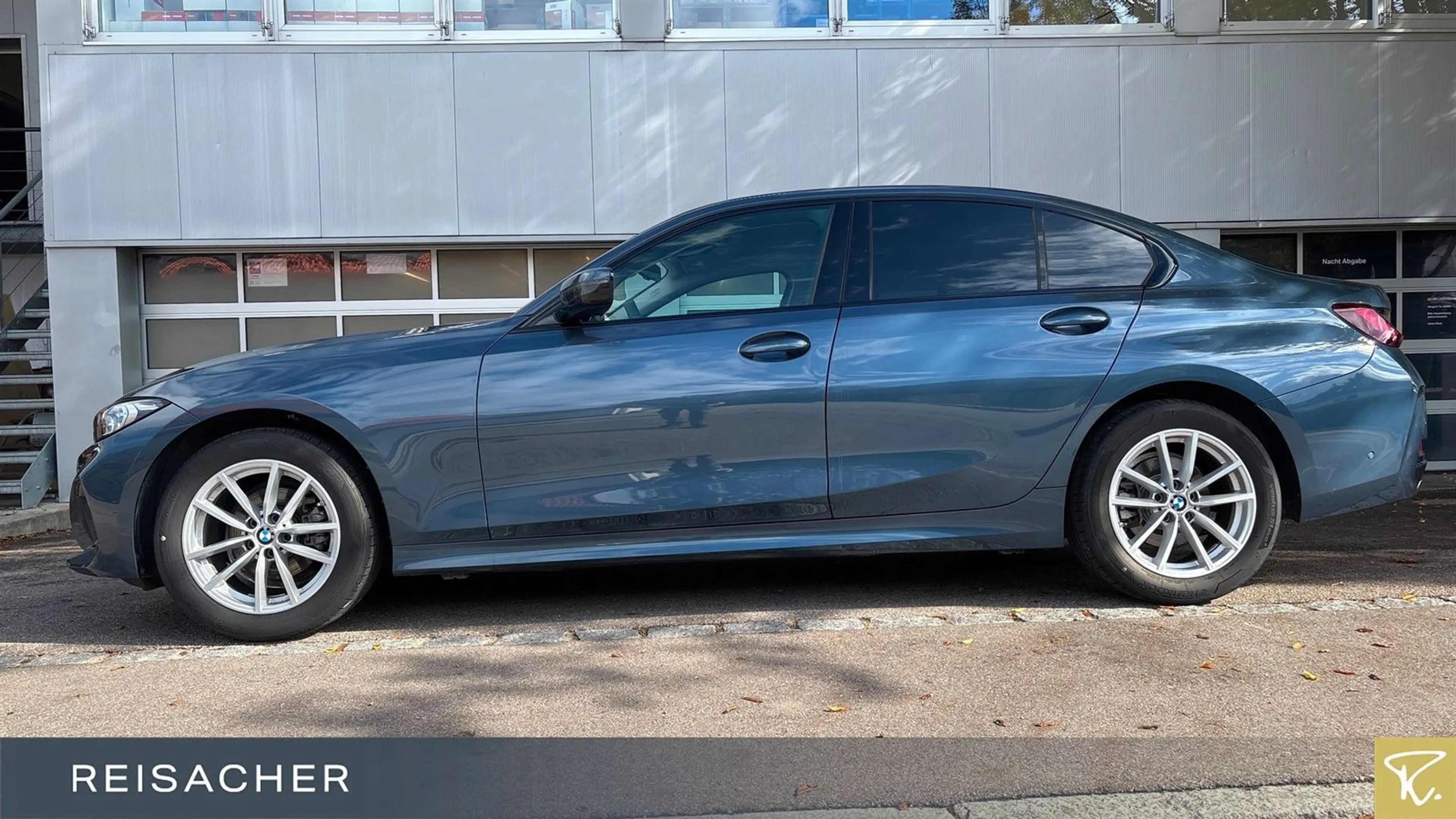 BMW 318 d A Lim Autom LC+,PA,Widescreen Display,17" — photo 9