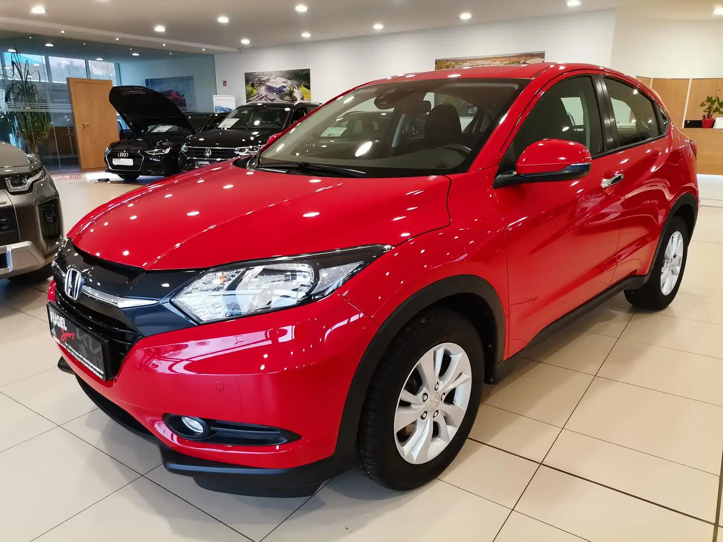 Honda HR-V 1.5 i-VTEC Elegance SHZ|Temp|PDC|AHK Rot - 2