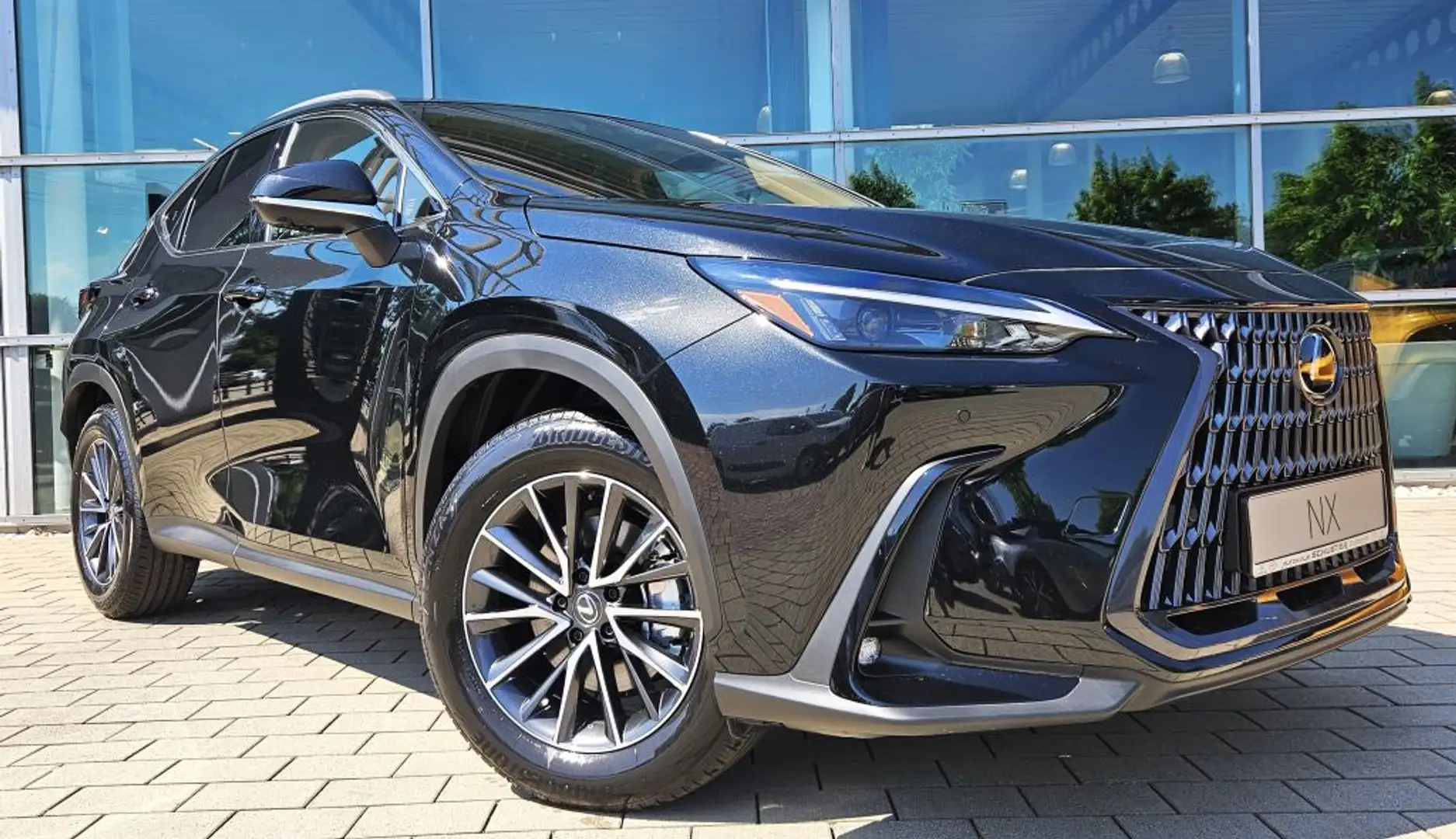 Lexus NX 350h Business Line *Business Connect Paket* Чорний - 1