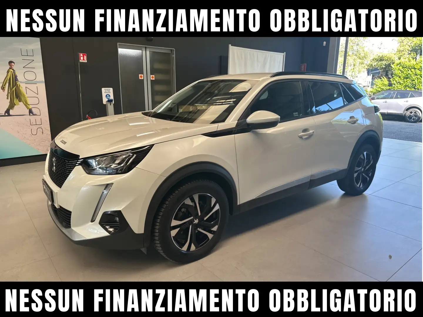 Peugeot 2008 1.2 PureTech Allure Pack S&S 100 Bianco - 1