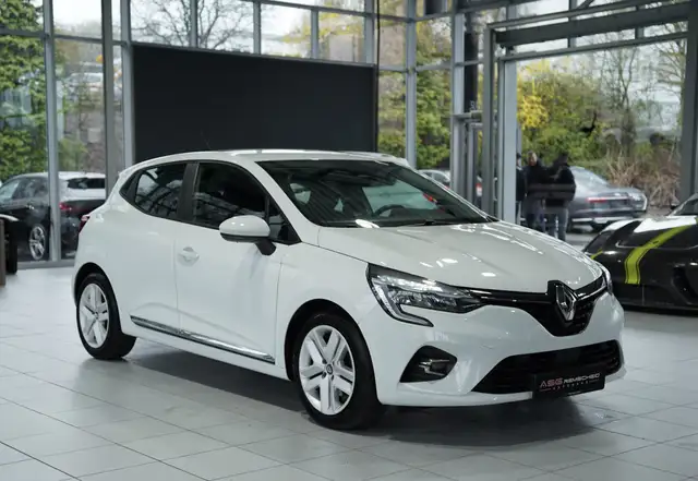 Renault Clio view 5
