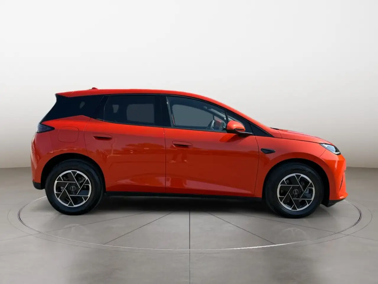 BYD Dolphin G DM-i 1.5 phev Boost 212cv, миниатюра 6