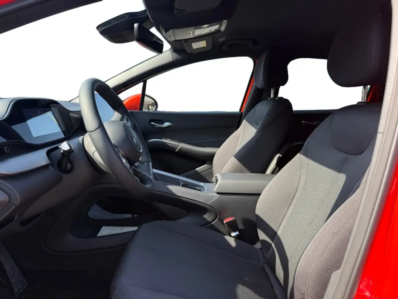 BYD Dolphin G DM-i 1.5 phev Boost 212cv, миниатюра 10