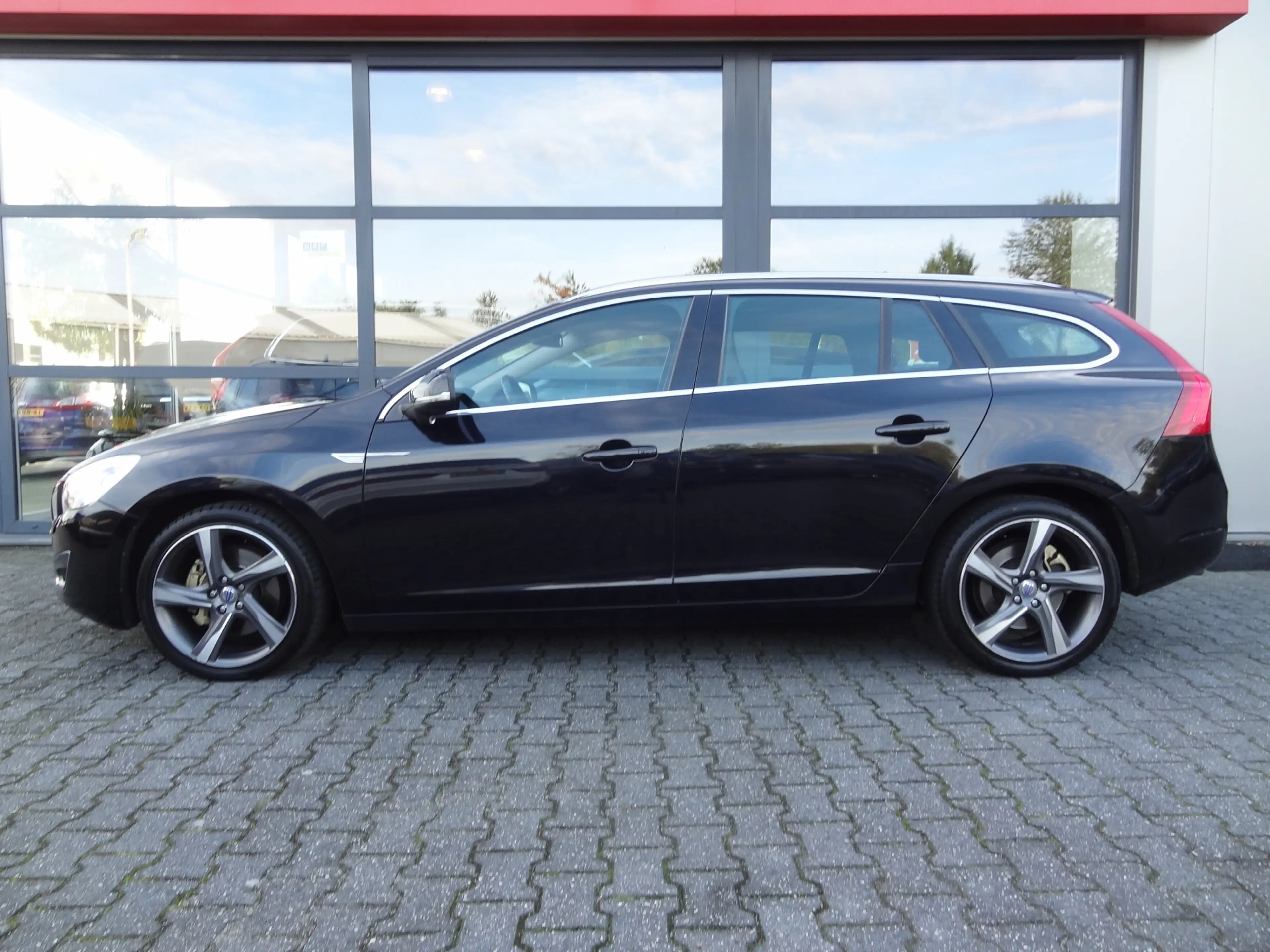 Volvo V60 3.0 T6 AWD Summum | TREKHAAK | CRUISE | AUTOMAAT | — photo 4