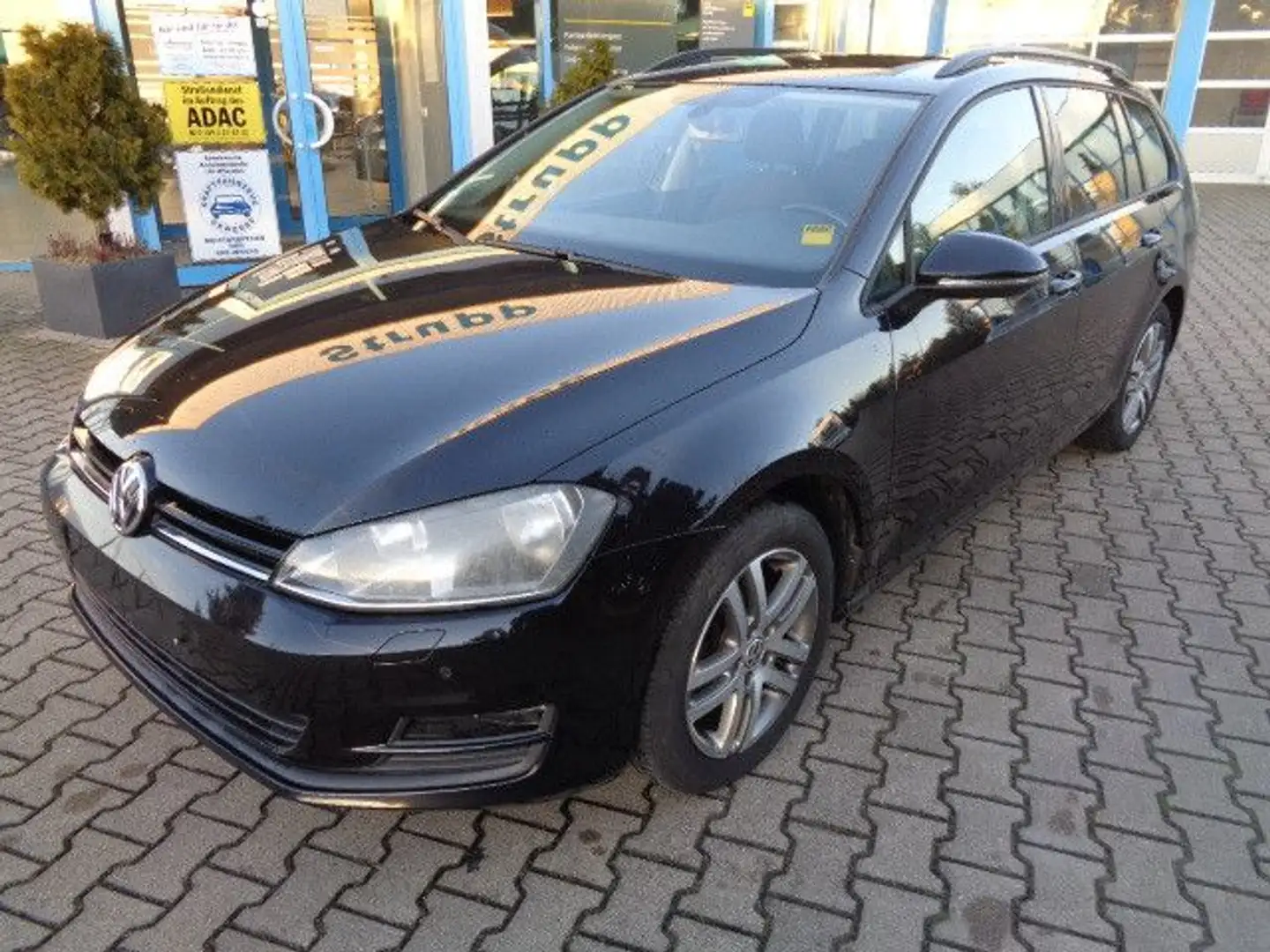 Volkswagen Golf VII Comfortline Aut./Navi/SHZ/8fach bereift Schwarz - 1