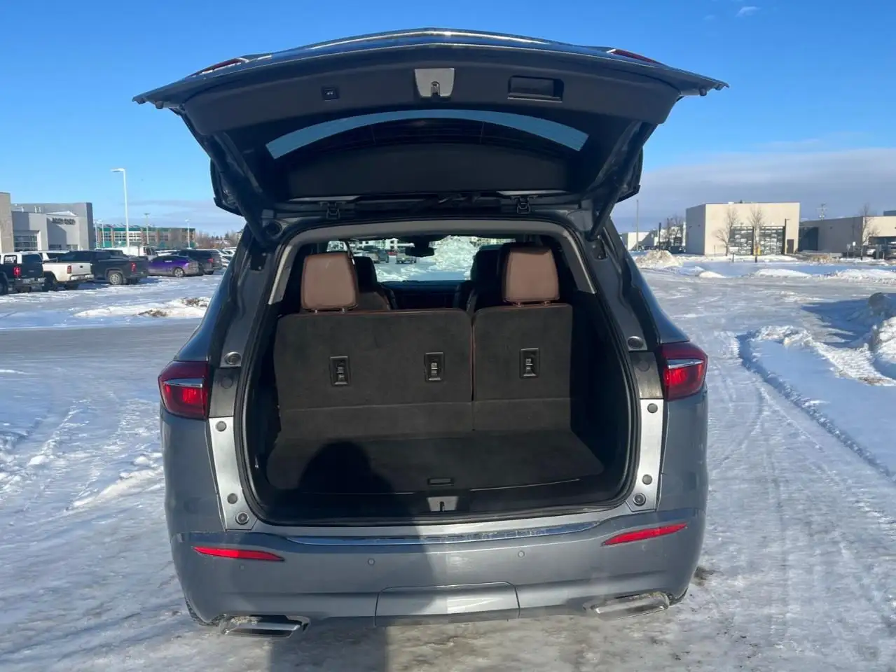 Buick Enclave снимка Buick Enclave