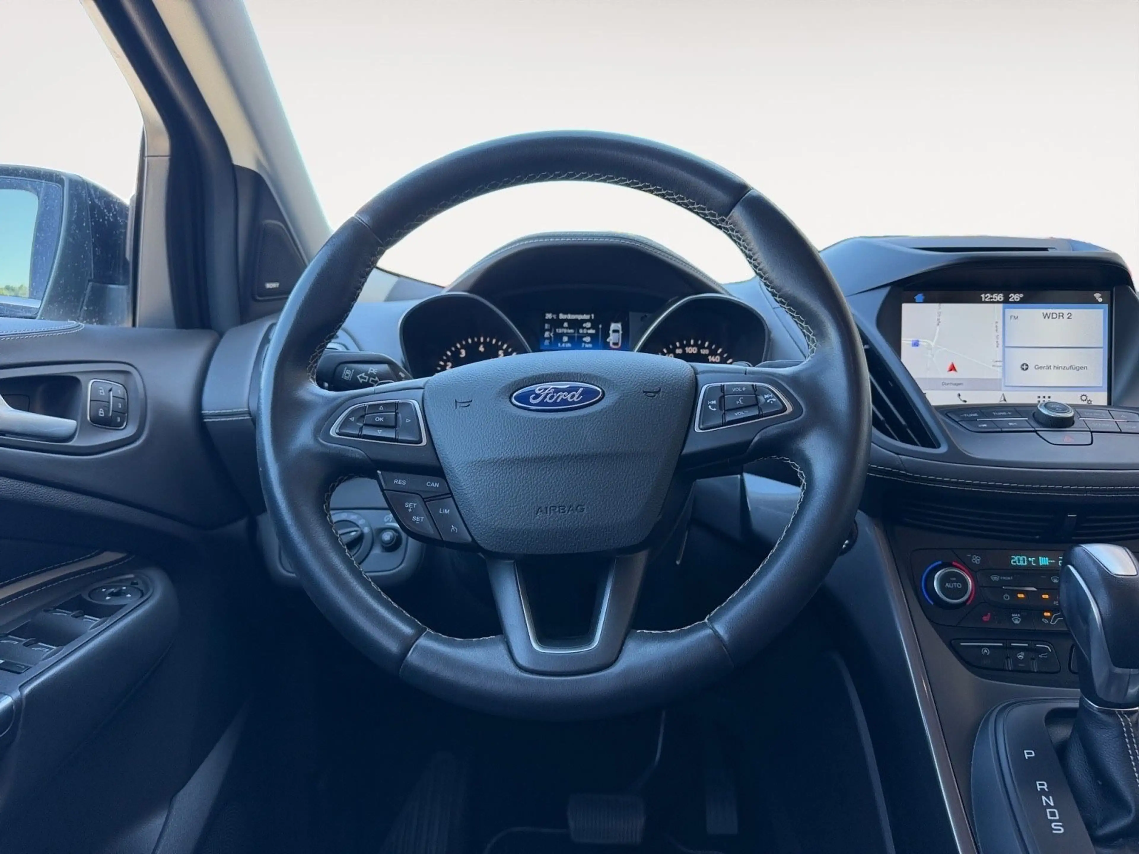 Ford Kuga Vignale 4x4 Navi Kamera Xenon — photo 12