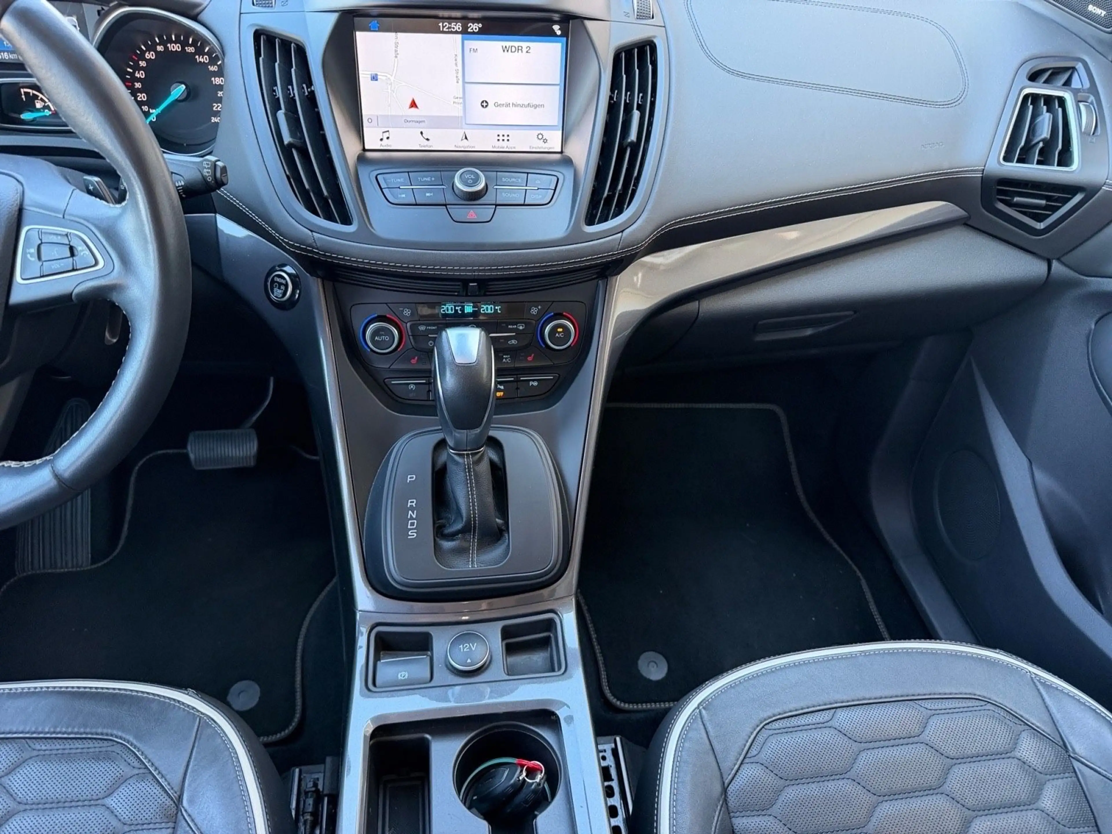 Ford Kuga Vignale 4x4 Navi Kamera Xenon — photo 11
