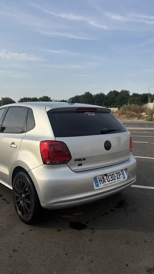 Volkswagen Polo Citadine 5 portes — photo 2