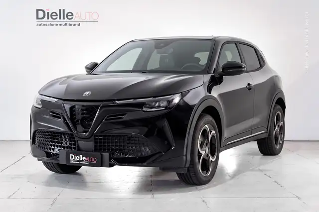 Alfa Romeo Junior Junior 1.2 ibrida Q4 Intensa 145cv edct6