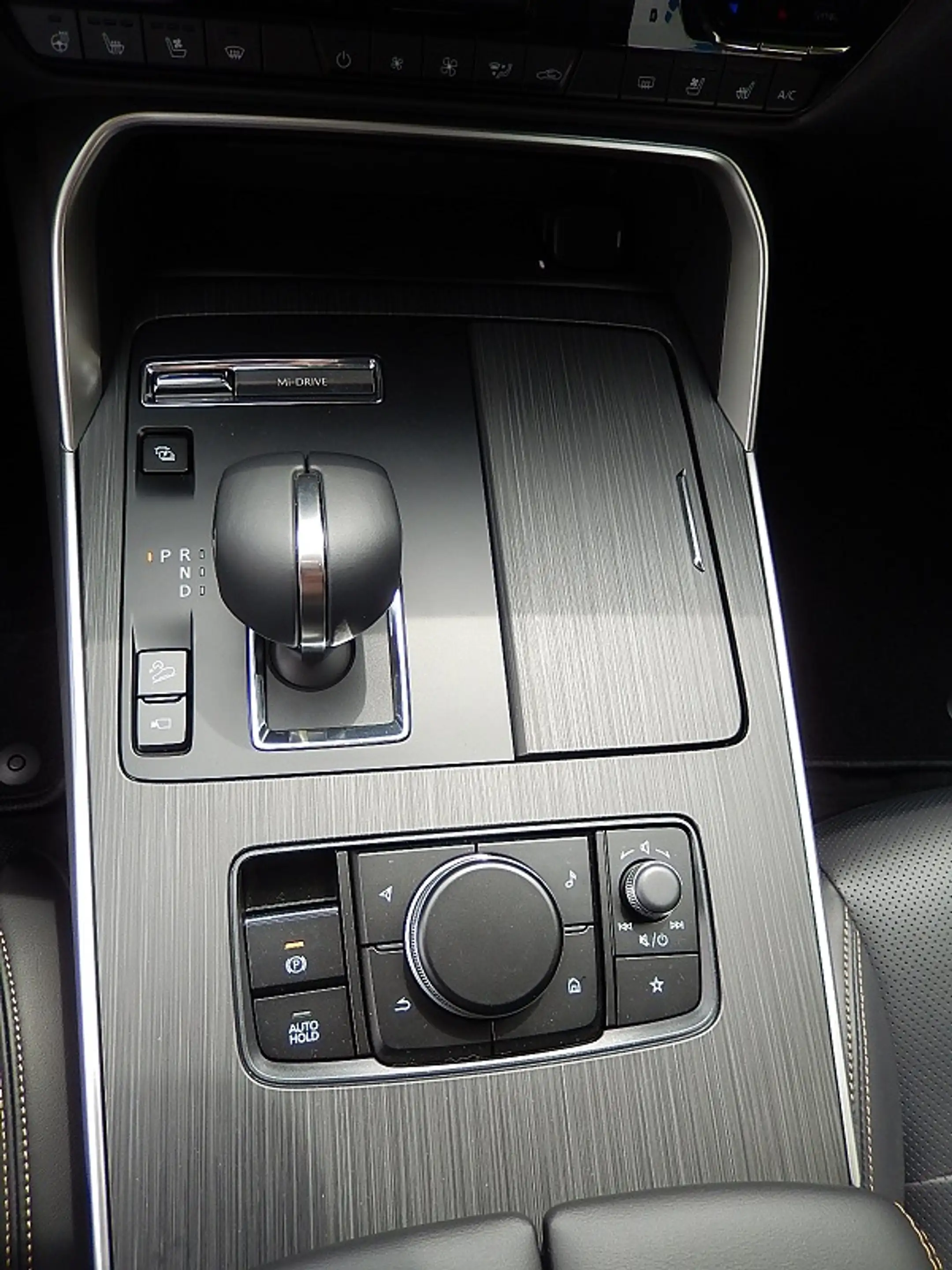 Mazda CX-60 5WGN 2.5L e-SKYACTIV PHEV 327ps 8AT AWD Homura Plu — photo 15