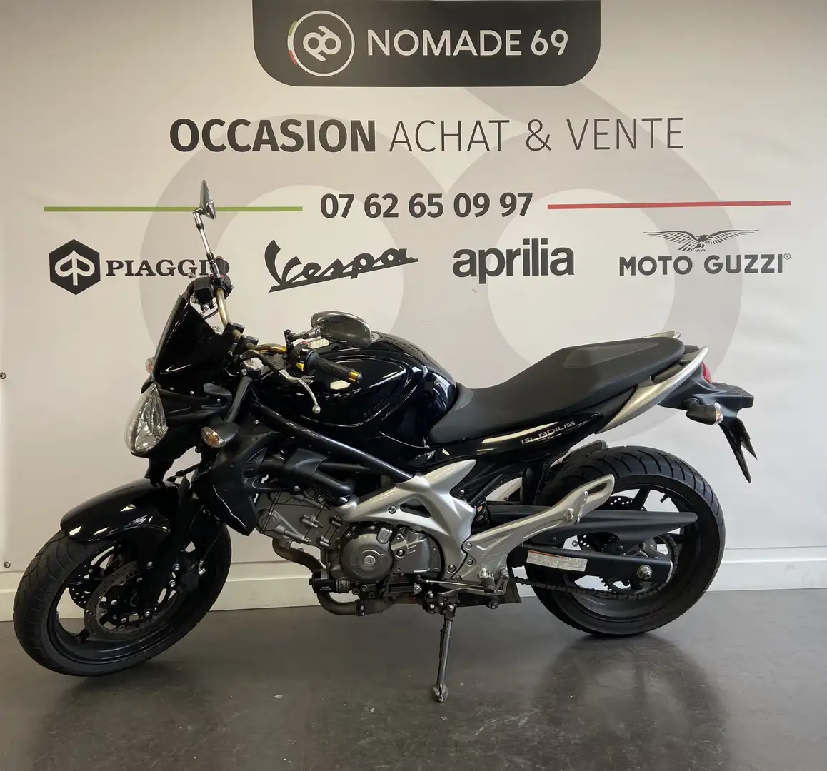Suzuki Gladius 650 Noir - 2