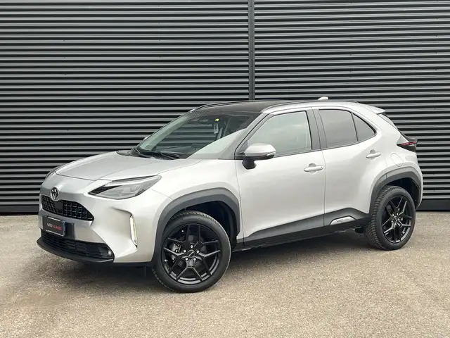 Toyota Yaris Cross 1.5 E-CVT Lounge AWD-i 131cv