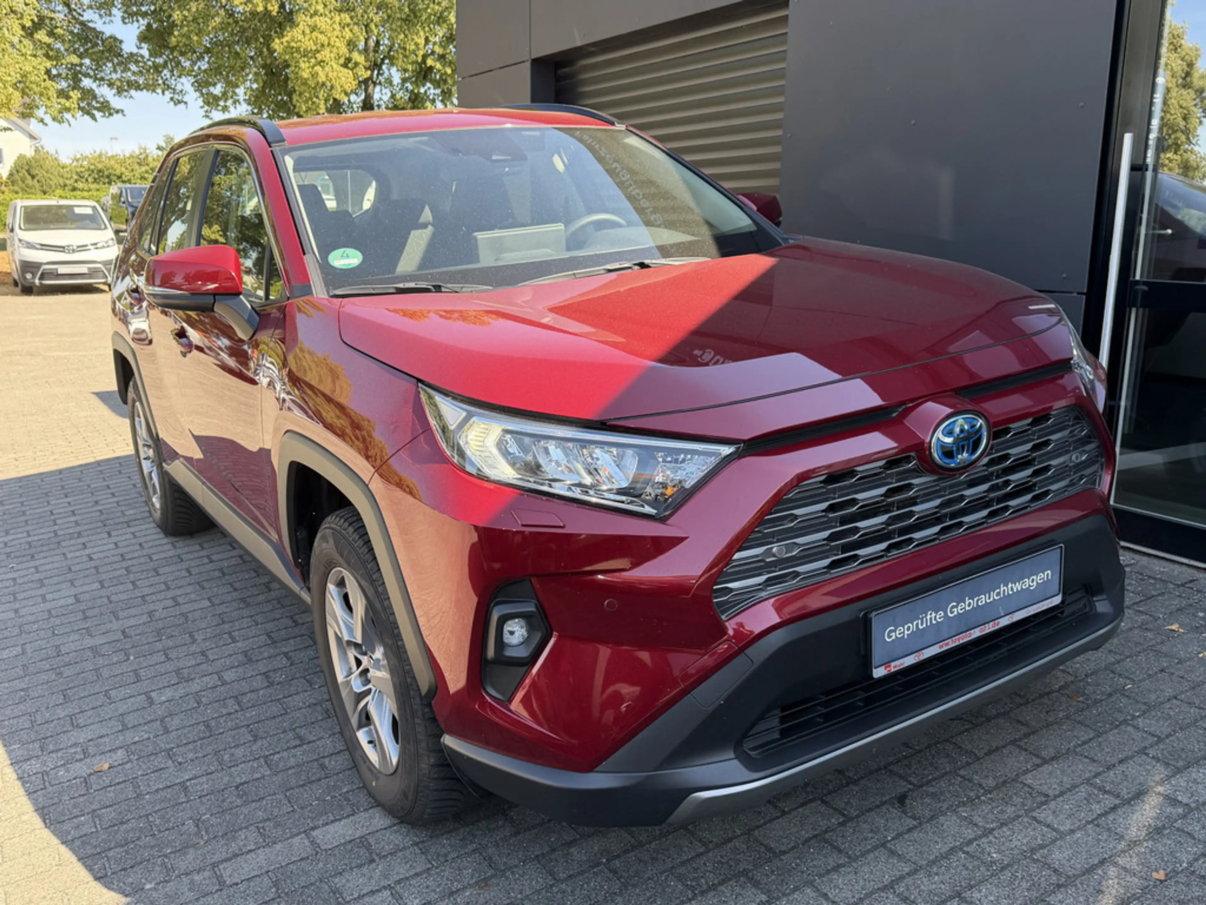Toyota RAV 4 — photo 19