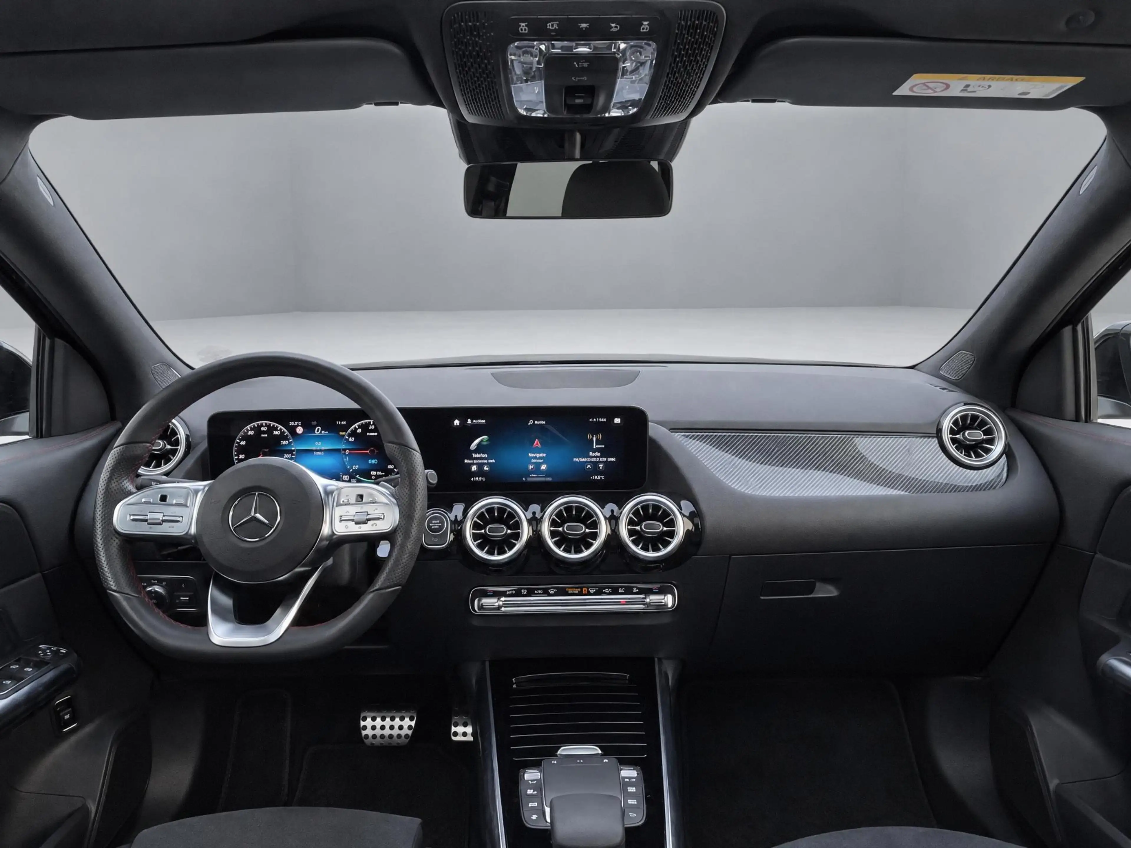 Mercedes-Benz GLA 250 e Business Solution AMG Limited — photo 5