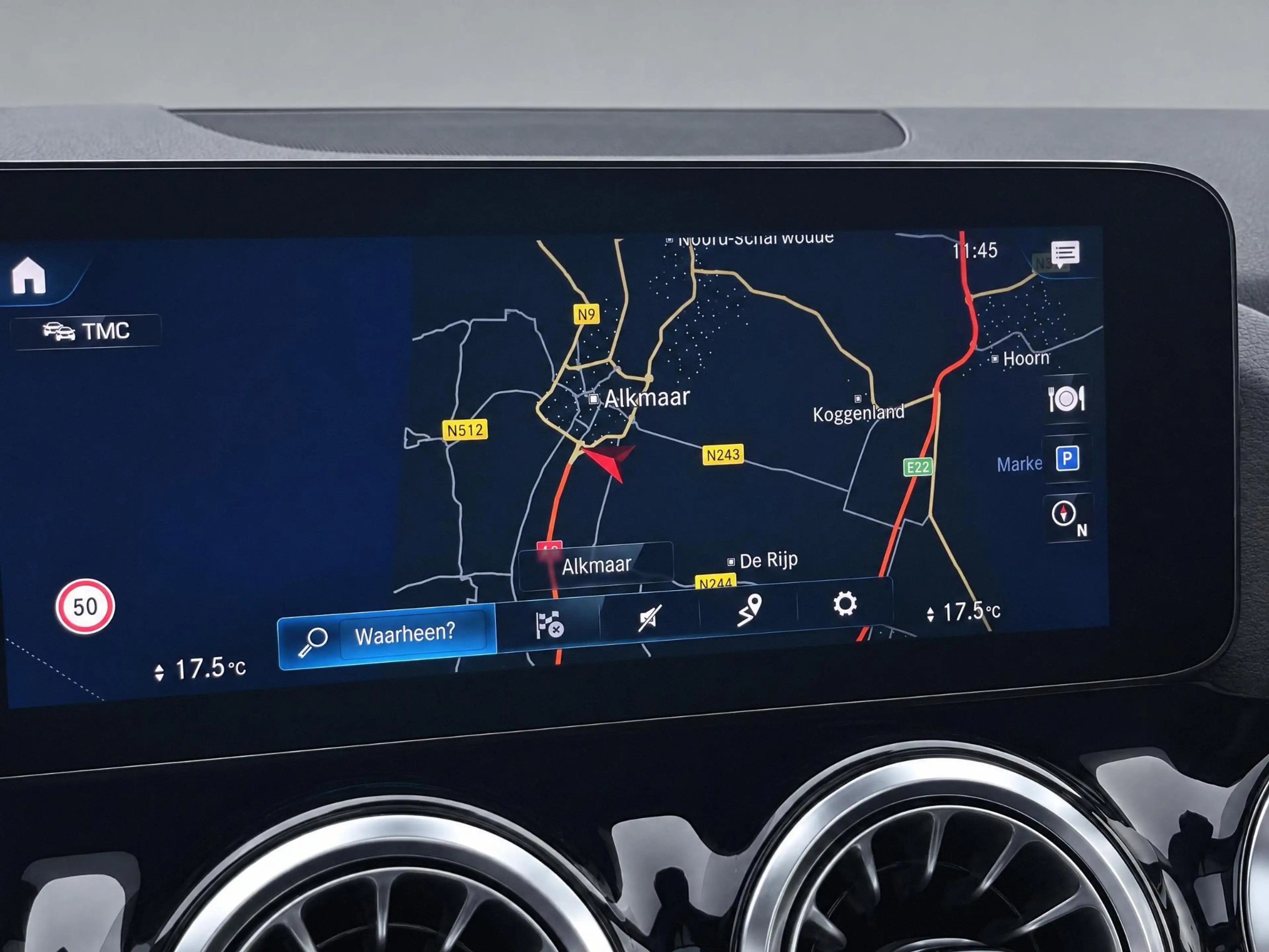 Mercedes-Benz GLA 250 e Business Solution AMG Limited — photo 13