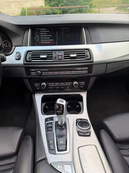 BMW 520 d xDrive Panorama Kamera Navi Head-Up — photo 13