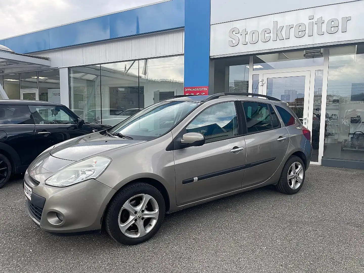 Renault Clio Grandtour Emotion 1,2 16V Marrón - 2