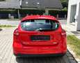 Ford Focus 1.0 EcoBoost, Klimaauto, Serviceheft, Erstbesitz Rot - thumbnail 4