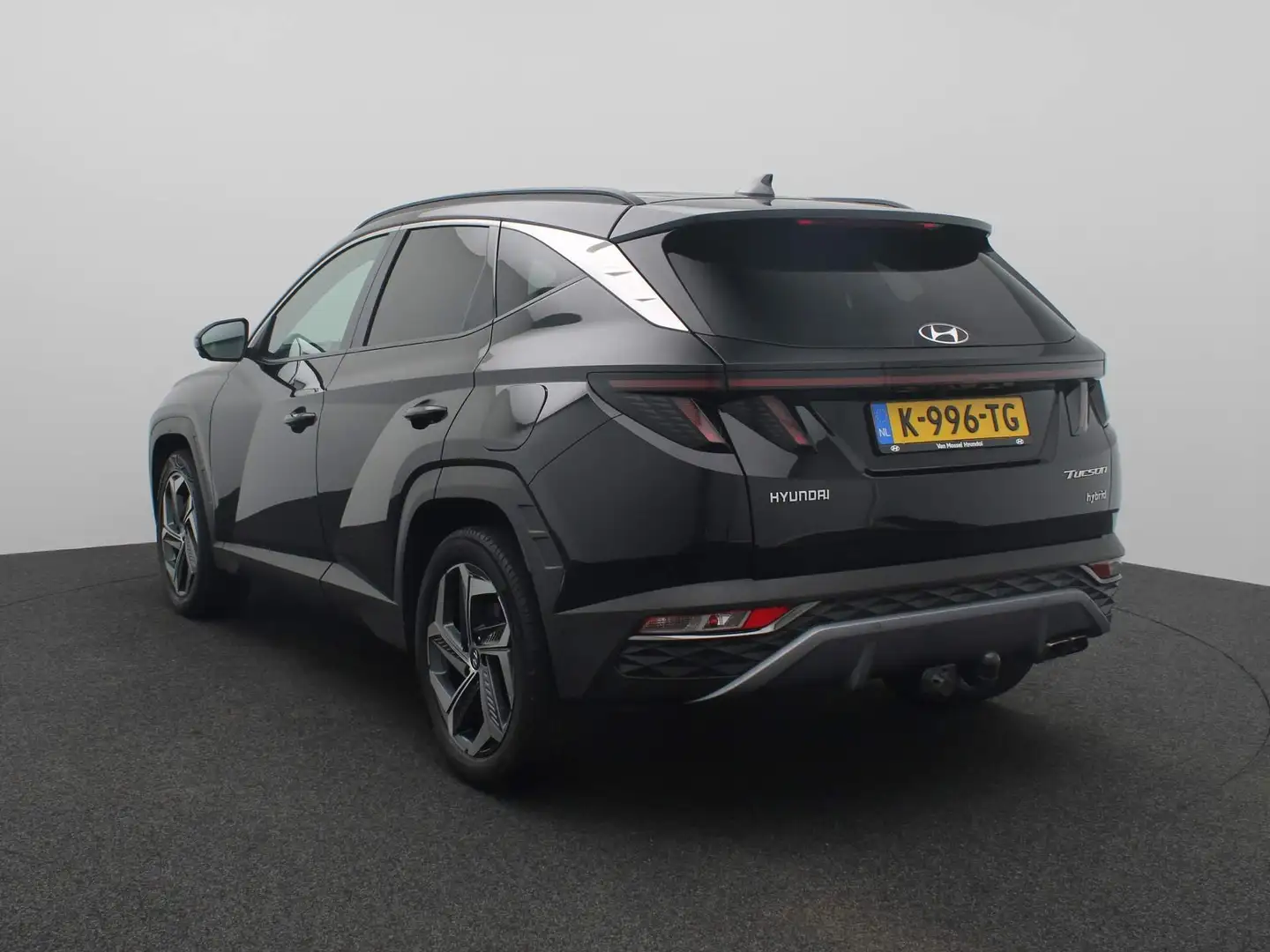 Hyundai TUCSON 1.6 T-GDI HEV Premium | Hybride | Navigatie | Stoe Zwart - 2