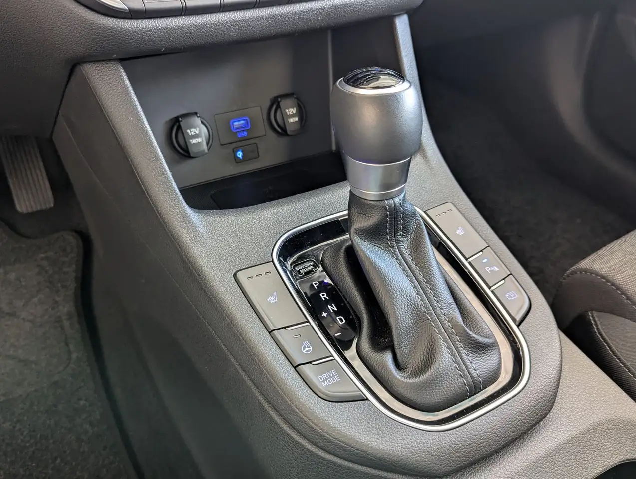 Hyundai i30 1.5 T-GDI DCT Trend MHEV Cam Navi LED-Paket, миниатюра 24