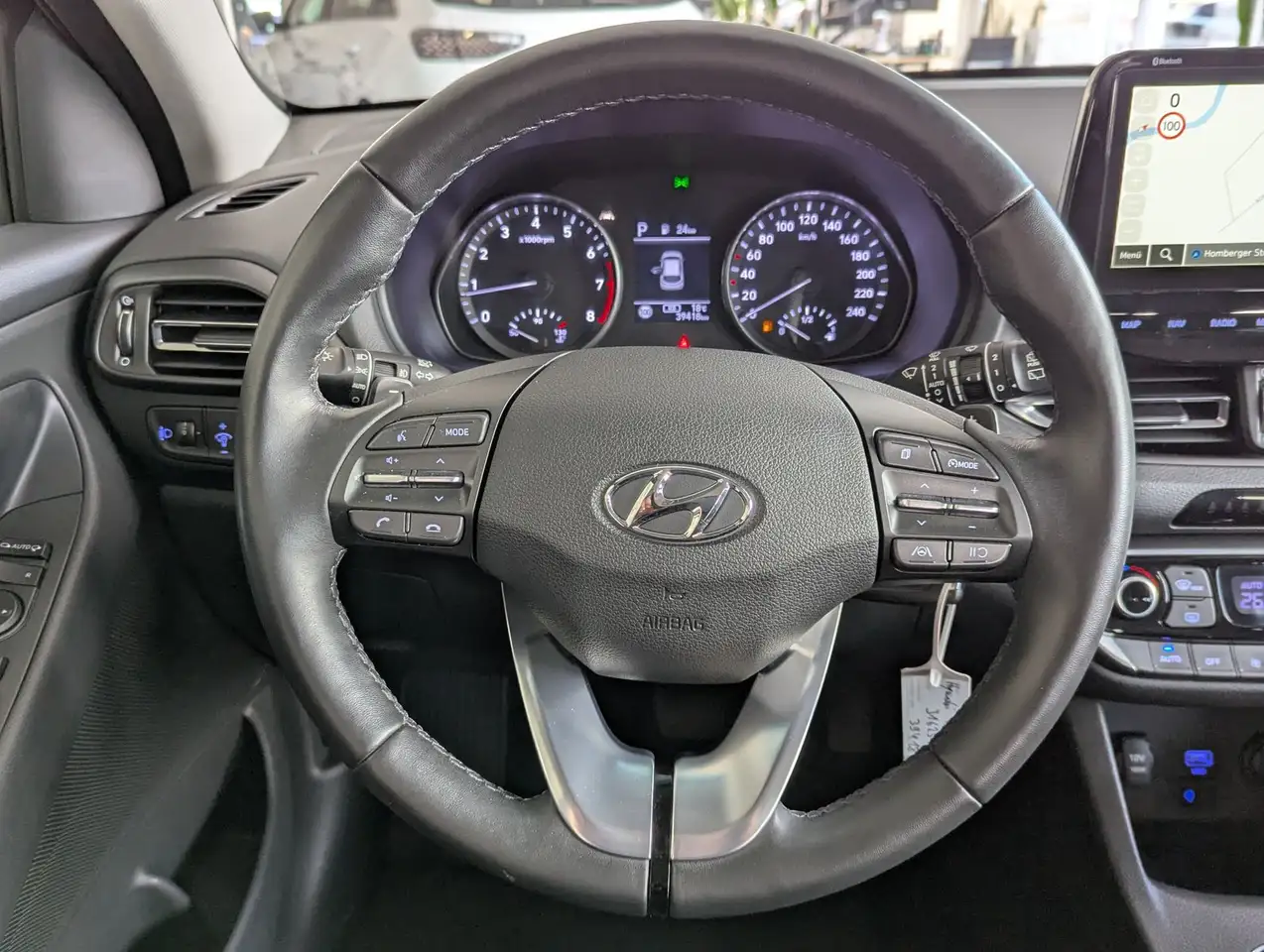 Hyundai i30 1.5 T-GDI DCT Trend MHEV Cam Navi LED-Paket, миниатюра 21