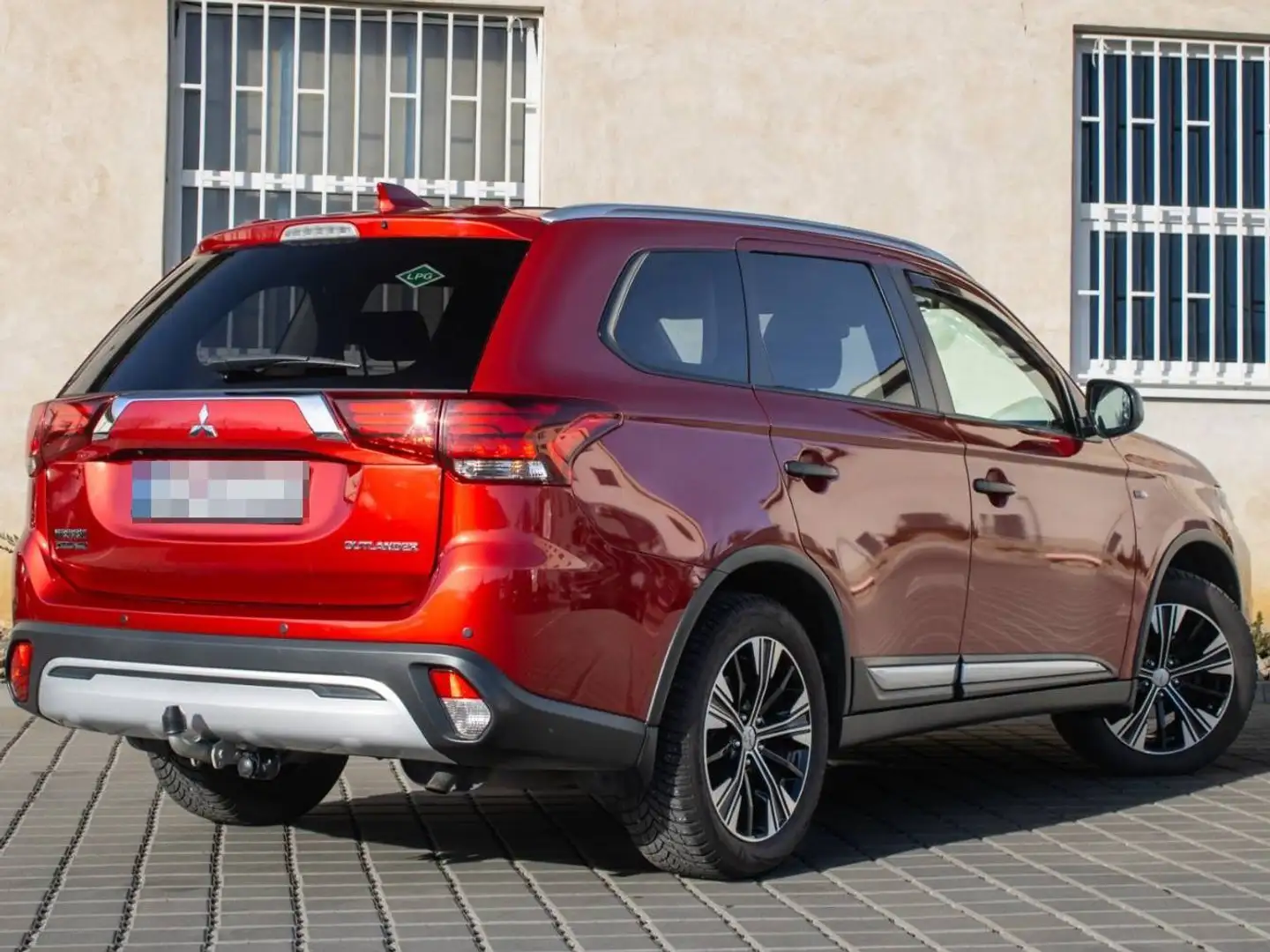 Mitsubishi Outlander Outlander 2.0 2WD Rot - 2