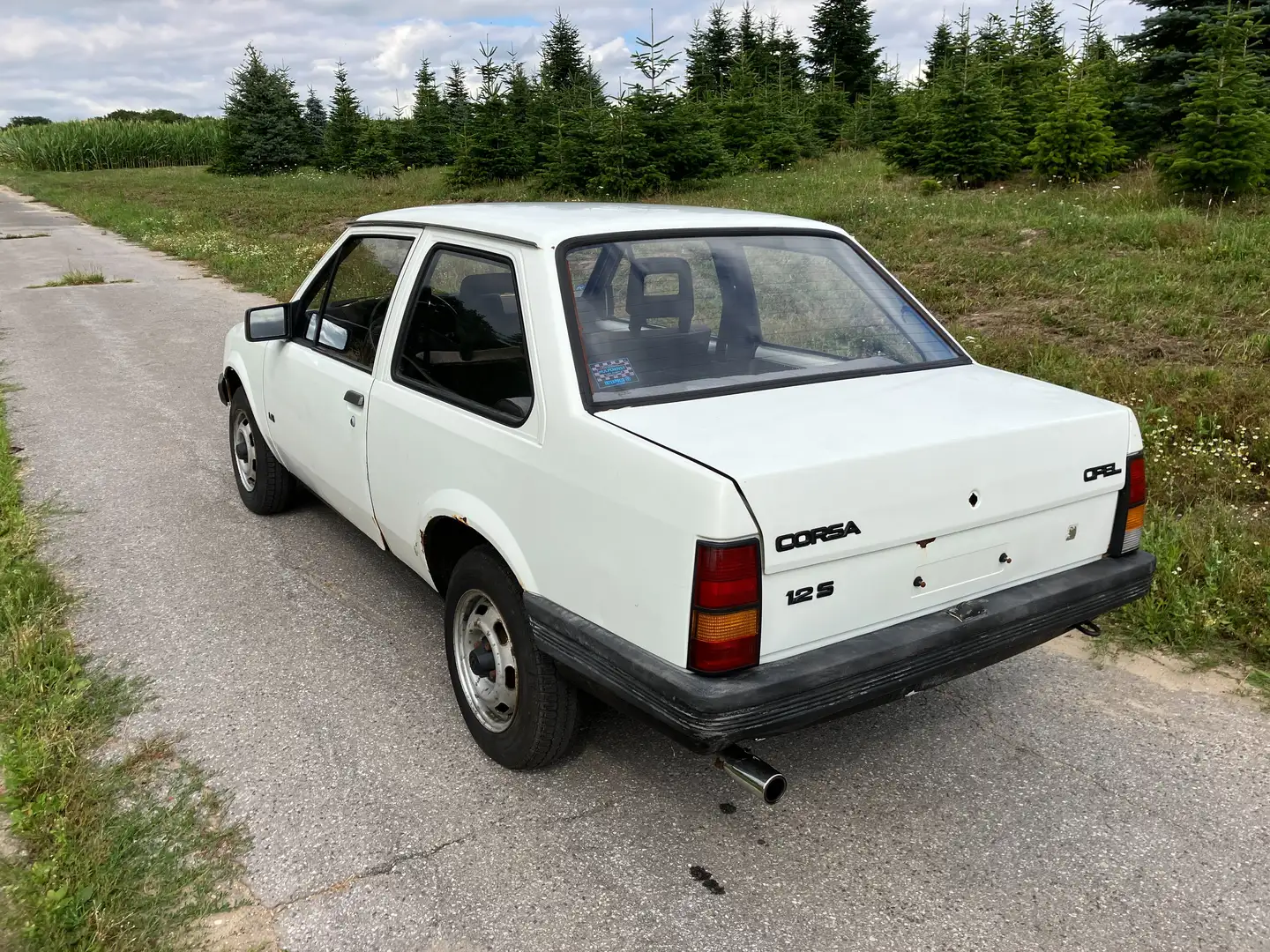 Opel Corsa A TR 1,2S, Stufenheck, 2-Türer, - Vorfacelift ! Weiß - 2