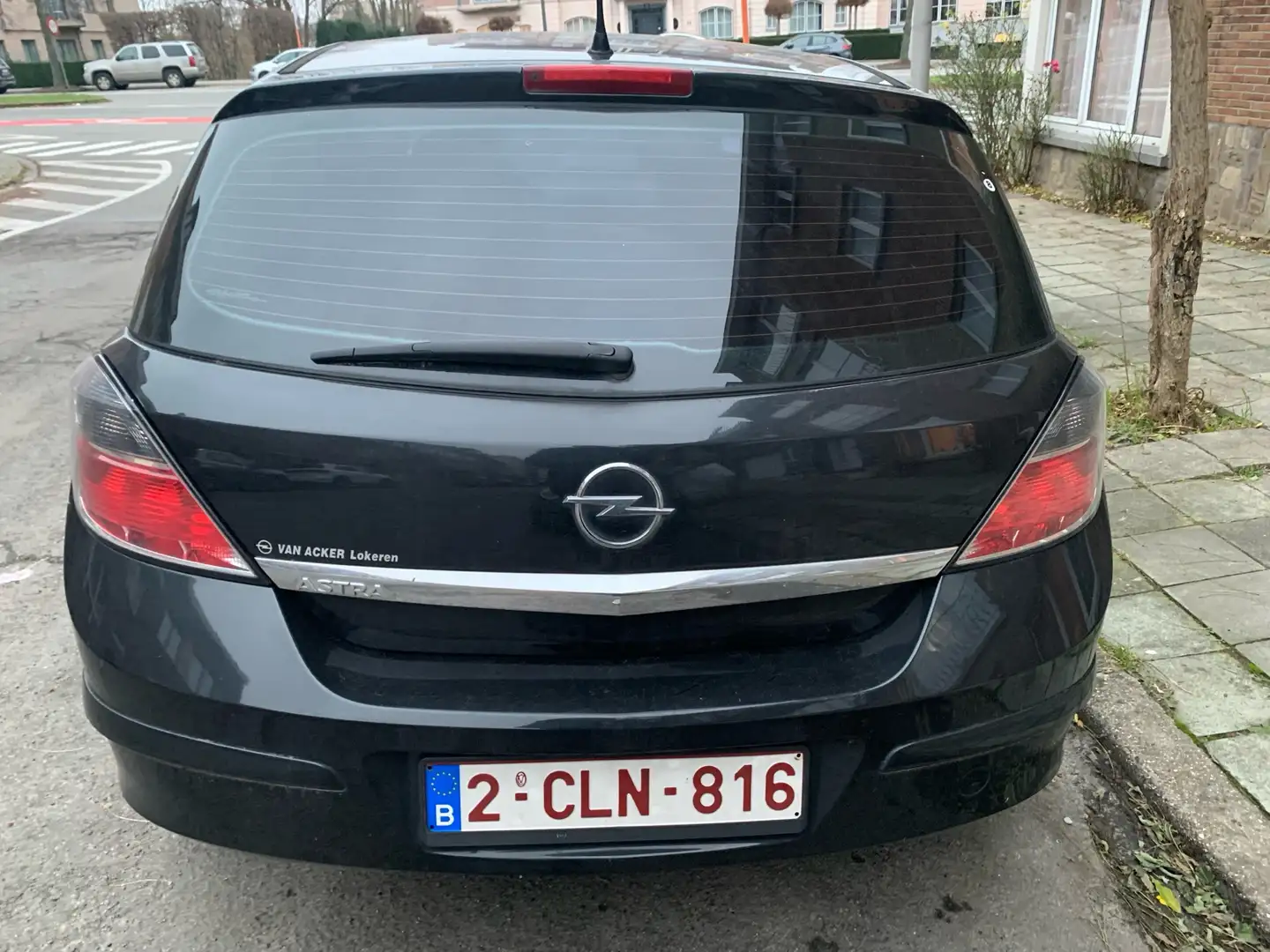 Opel Astra 1.6i Noir - 2