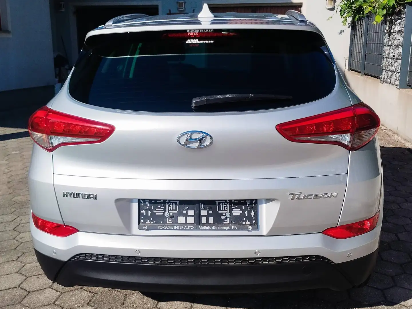 Hyundai TUCSON Tucson 1,6 GDI Start-Stopp Edition 25 Edition 25 Silber - 2