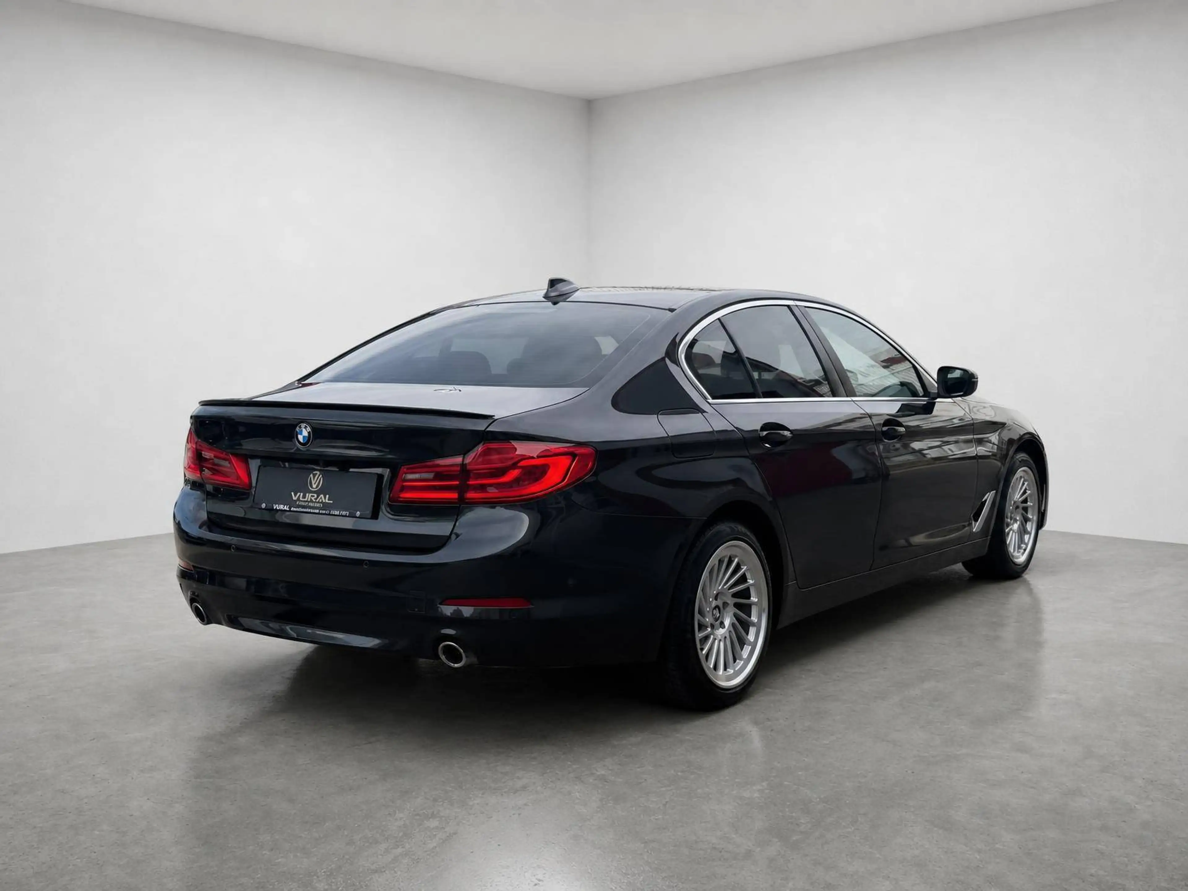 BMW 520 520 d |Head-up-Display|Parkassistent-Paket|360° Kamera| — photo 6