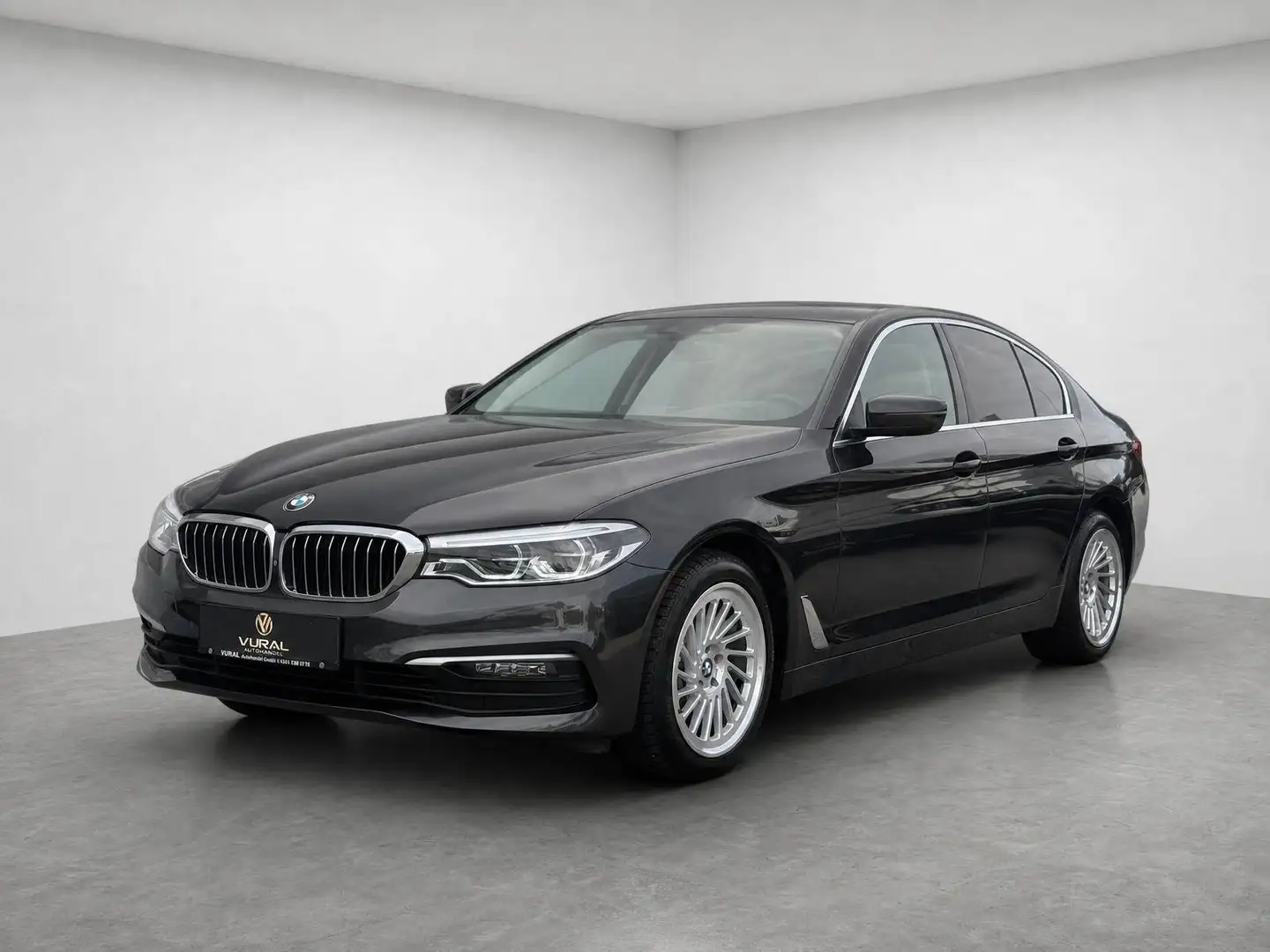 BMW 520 520 d |Head-up-Display|Parkassistent-Paket|360° Kamera| Grau - 2
