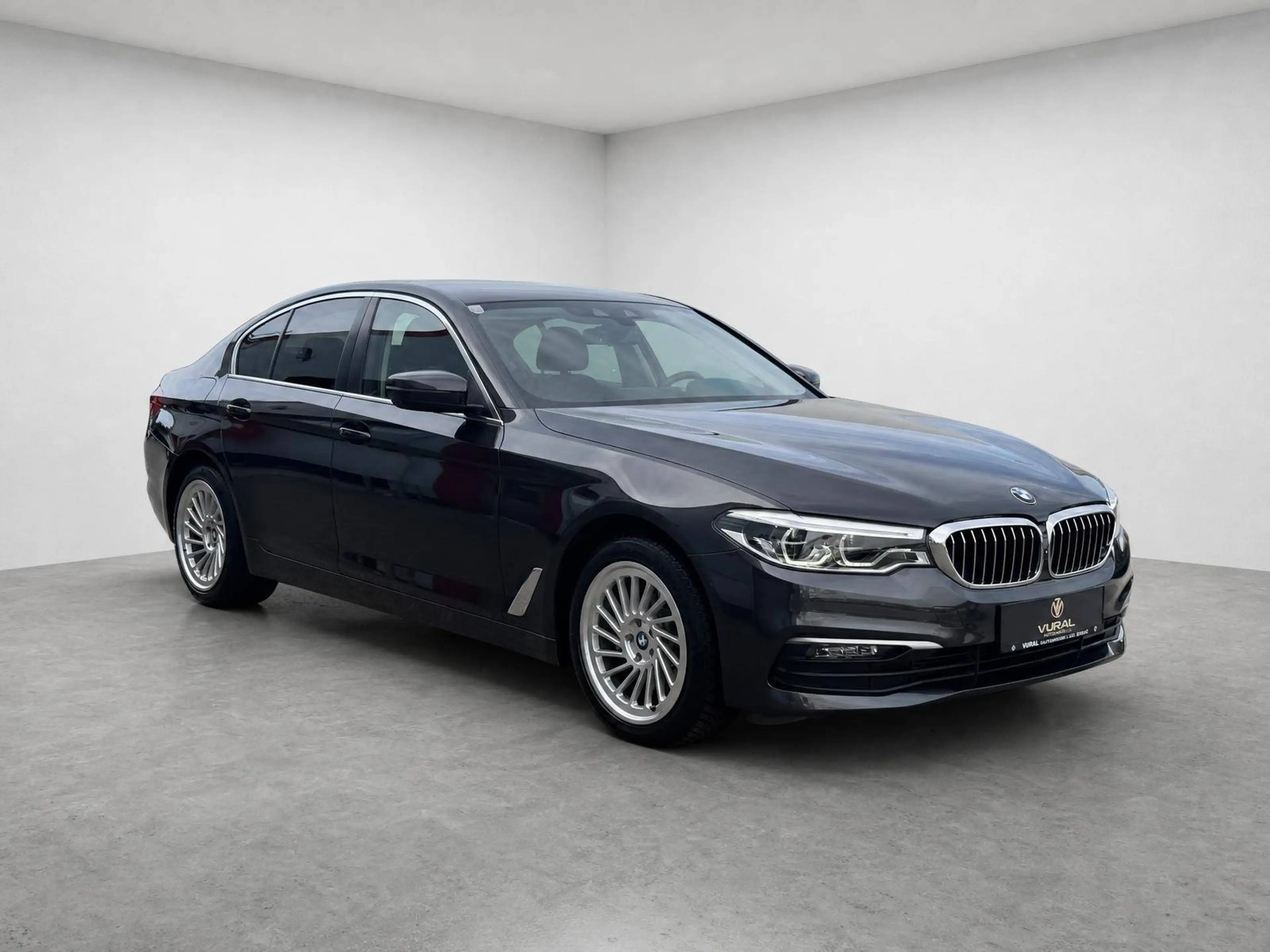 BMW 520 520 d |Head-up-Display|Parkassistent-Paket|360° Kamera| — photo 5