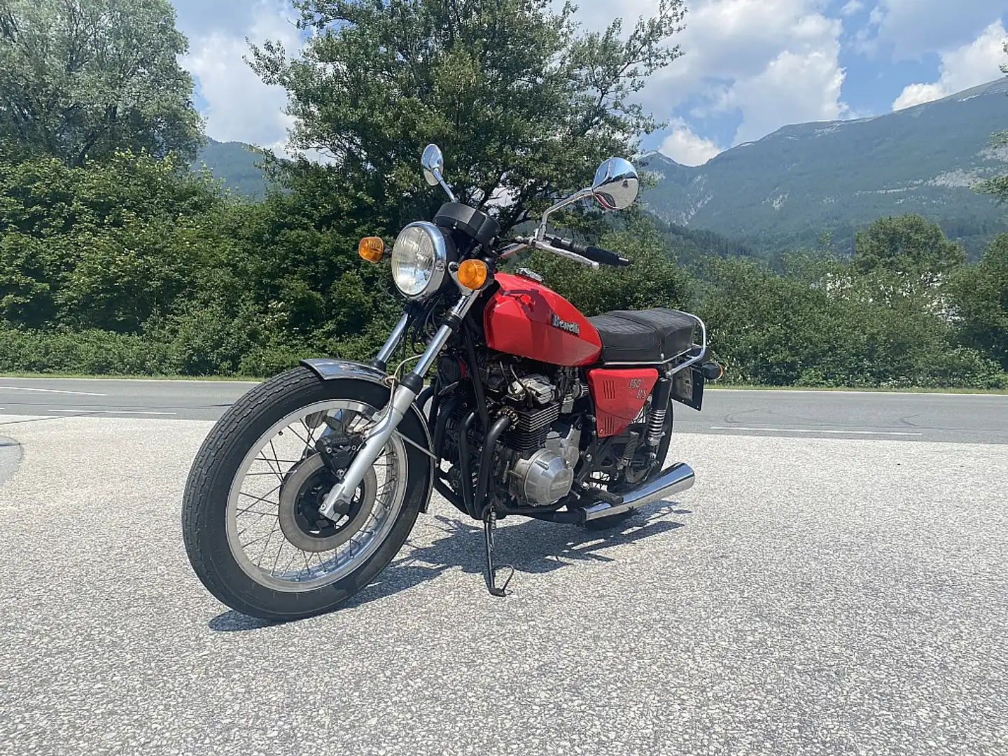 Benelli 350 RS Rot - 2