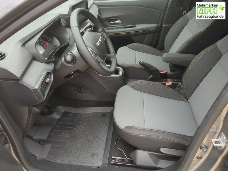Dacia Jogger Extreme 5-Sitzer+RFK+Klimaauto.+PDC TCe 110 81 ... — photo 3