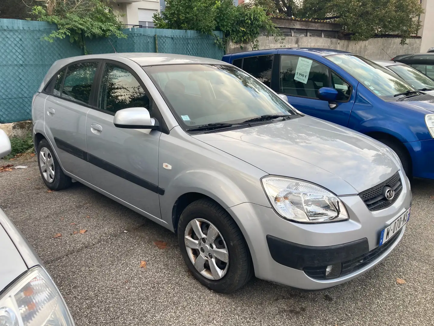 Kia Rio Rio 1.5 CRDi LX Gümüş rengi - 2