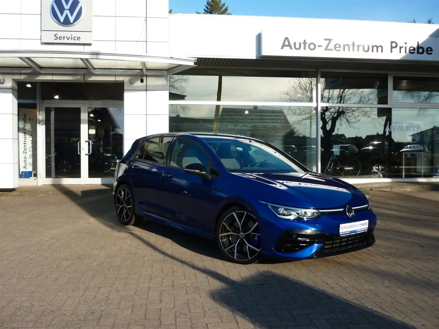 Volkswagen Golf VIII R 4Motion+DSG+Cam+Navi+ACC+Sitzh.+LED Bleu - 1