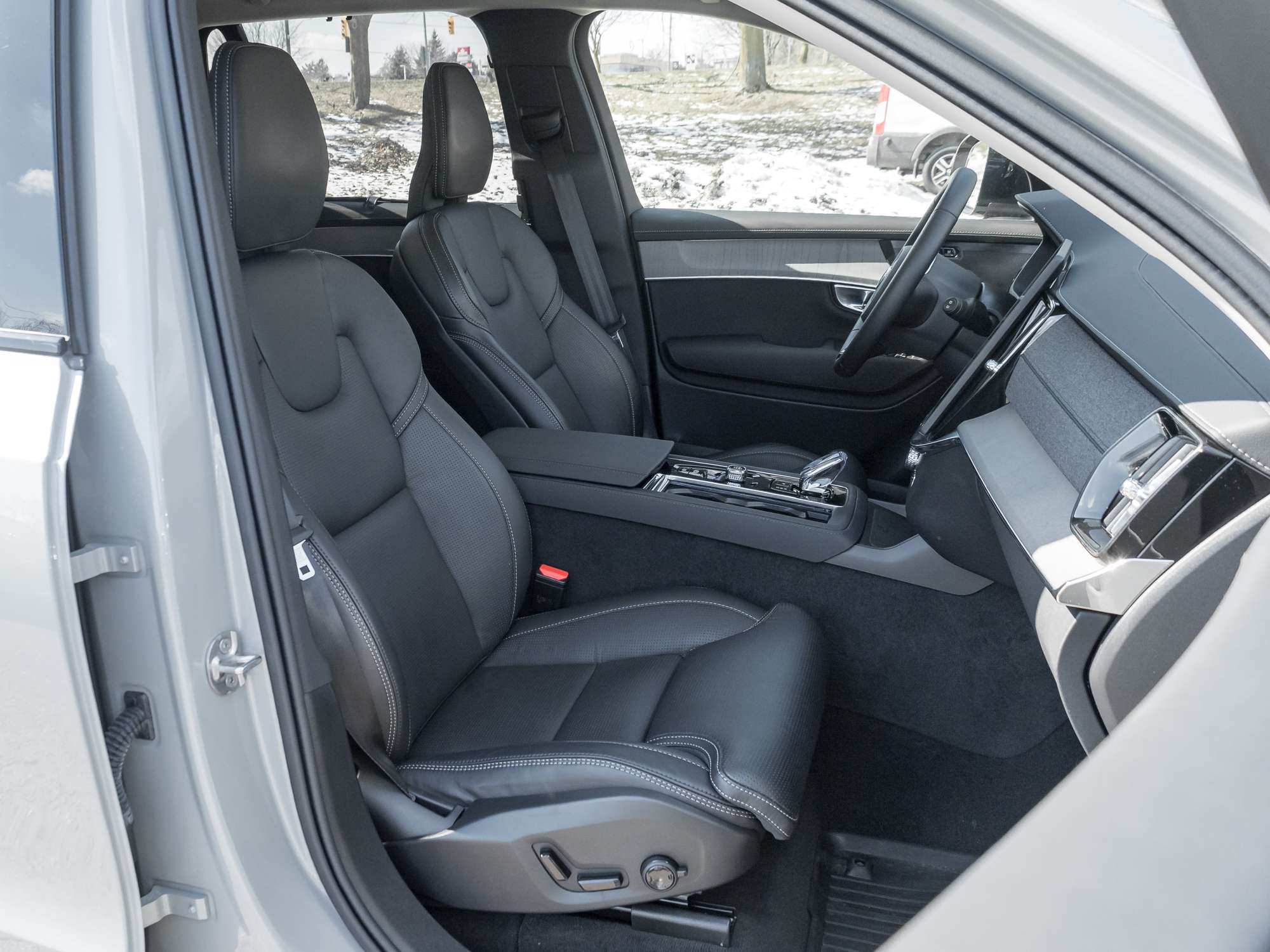 2026 Volvo XC90 B6 AWD ULTRA |LIKE NEW |VOLVO CPO |HARMAN KARDON thumb 24