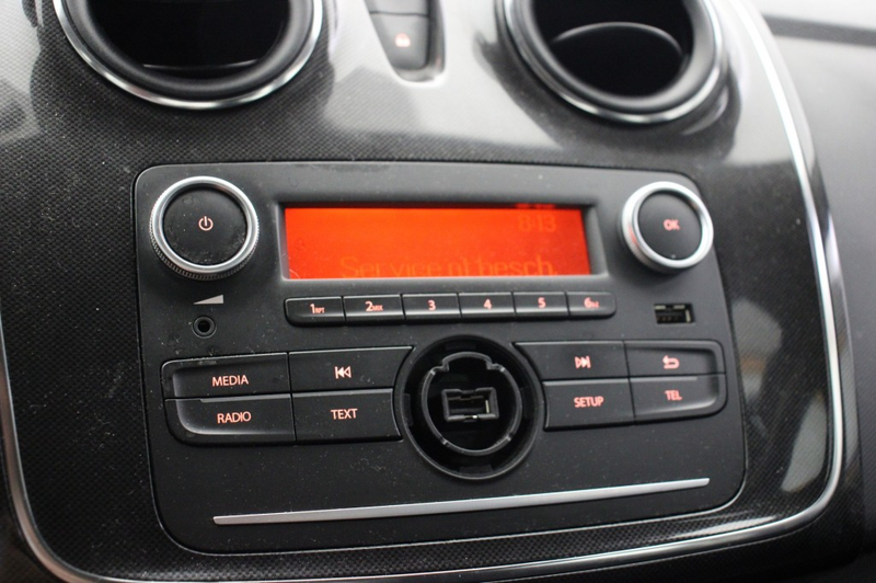 Dacia Sandero 1.0 SCe Laureate - Airco, Cruise — photo 24