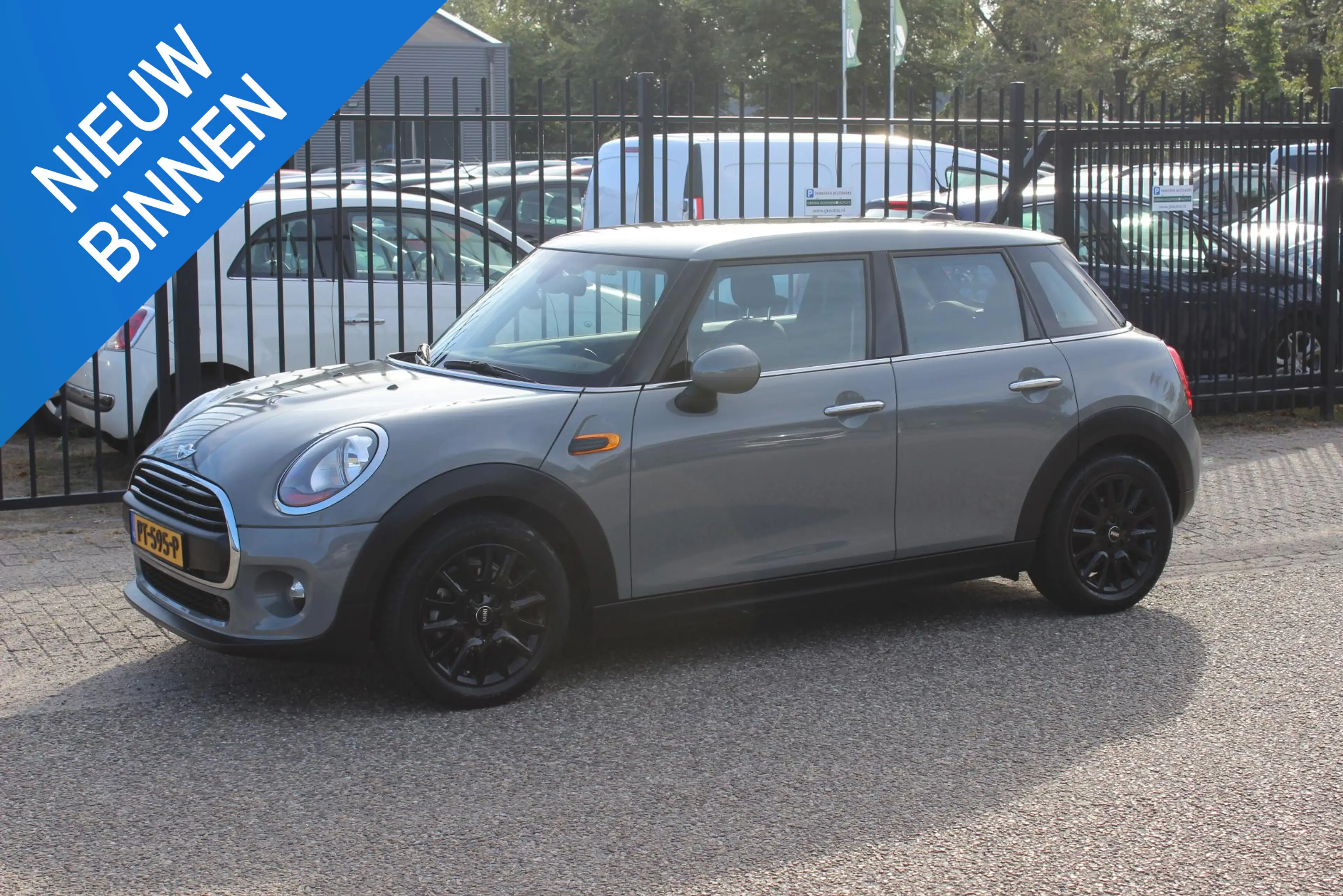 MINI One 5-Deurs 1.2 Pepper Business, Navigatie, Airco!