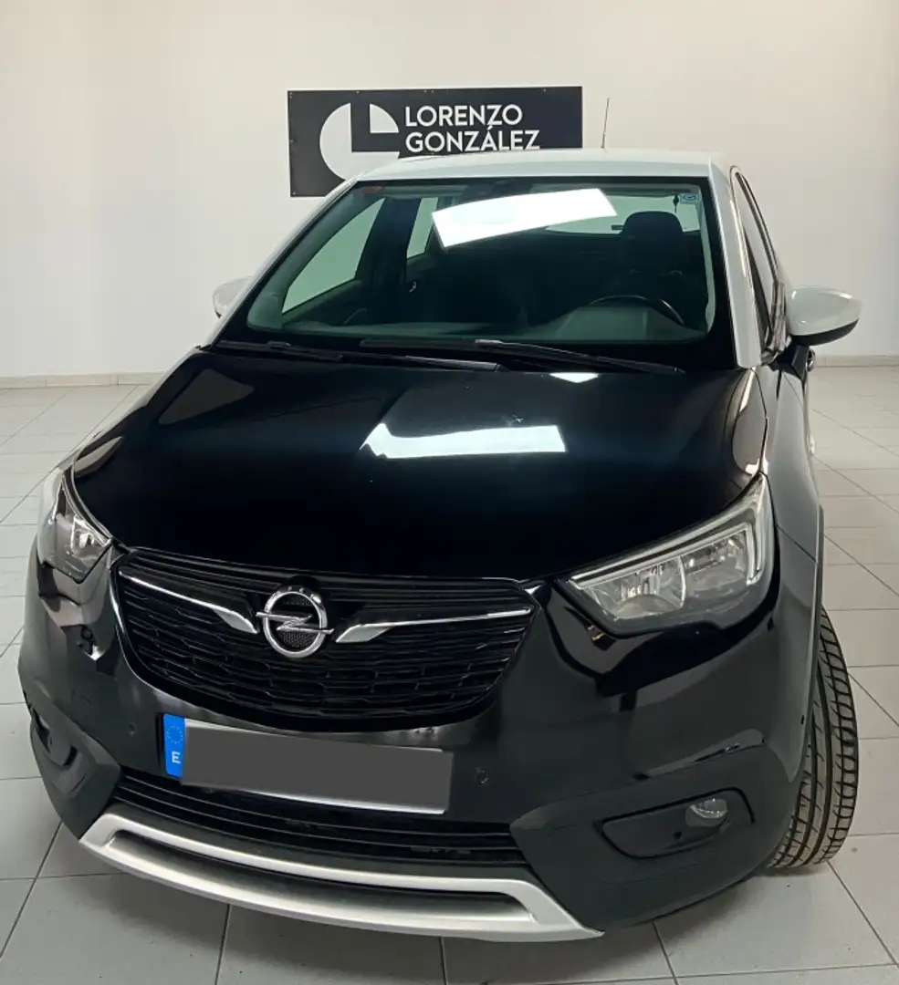 Opel Crossland Pequeño Automático de 5 Puertas Schwarz - 2