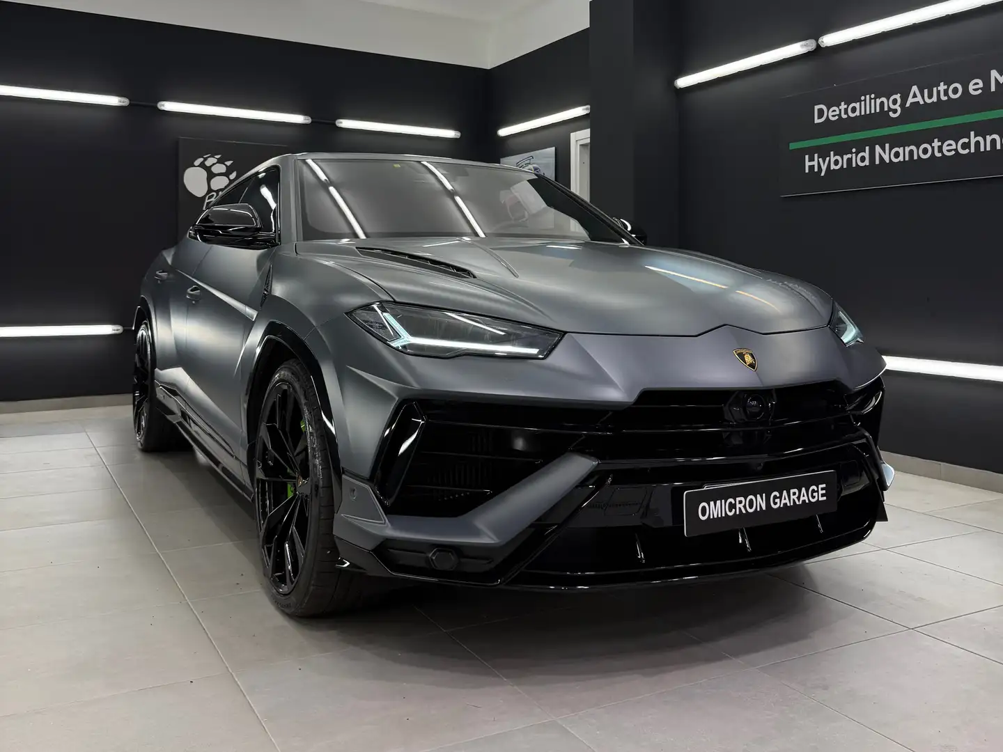 Lamborghini Urus Urus 4.0 V8 S auto Grijs - 1