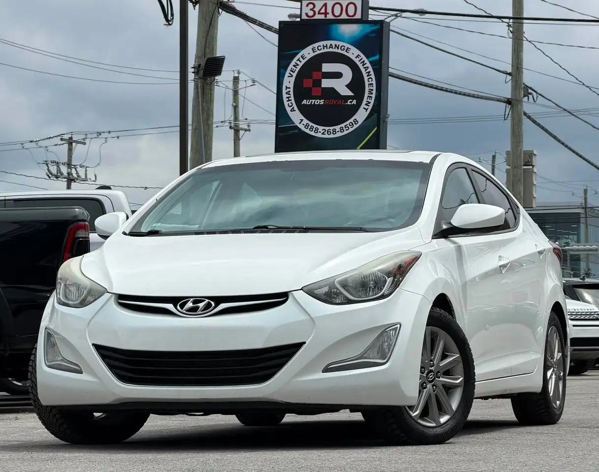 Hyundai ELANTRA снимка Hyundai ELANTRA
