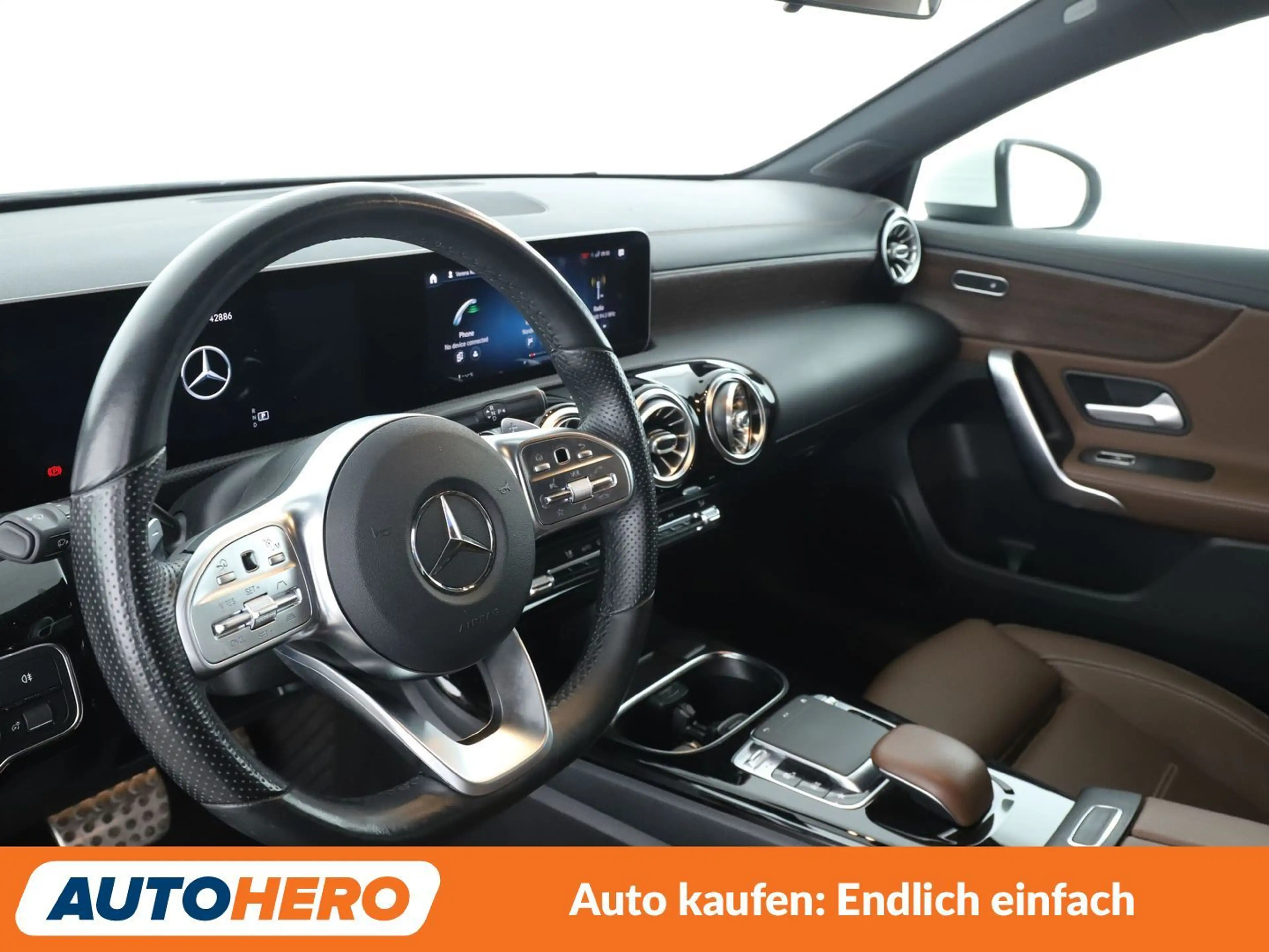 Mercedes-Benz A 220 AMG Line Aut.*LED*NAVI*ACC*PDC*SHZ*KLIMA*GARANTIE — photo 11
