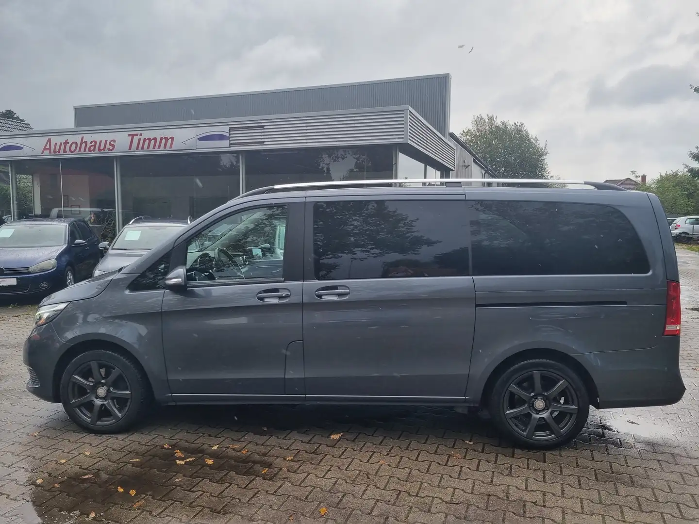 Mercedes-Benz V 250 V 250 CDI/BT/d EDITION 4MATIC lang (447.813) Grau - 2