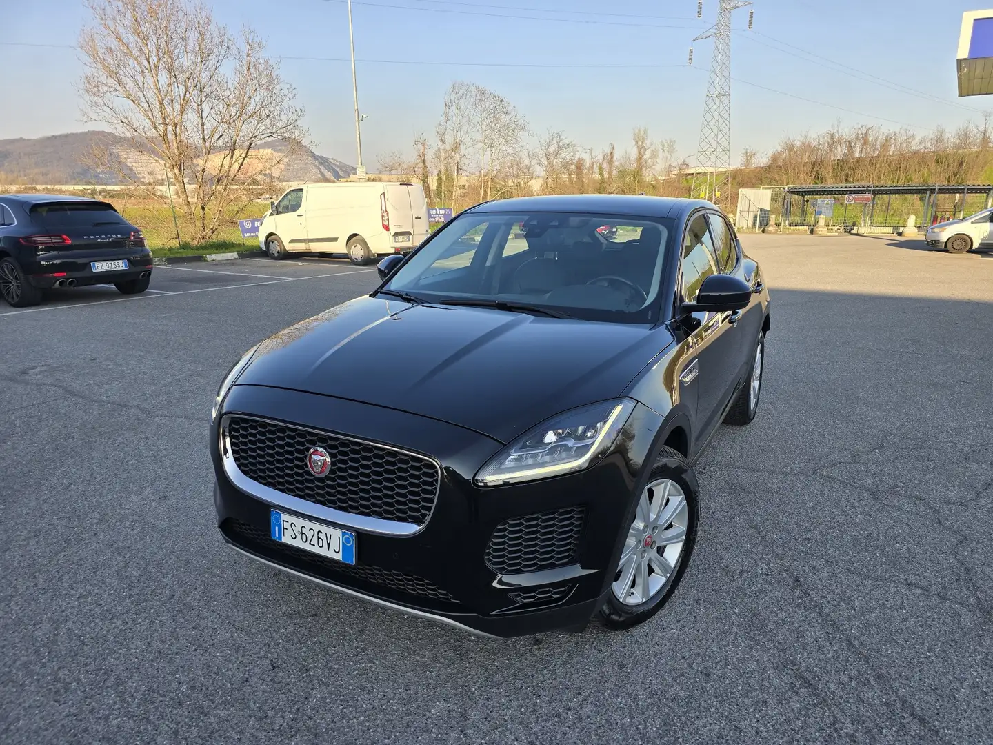 Jaguar E-Pace - 2